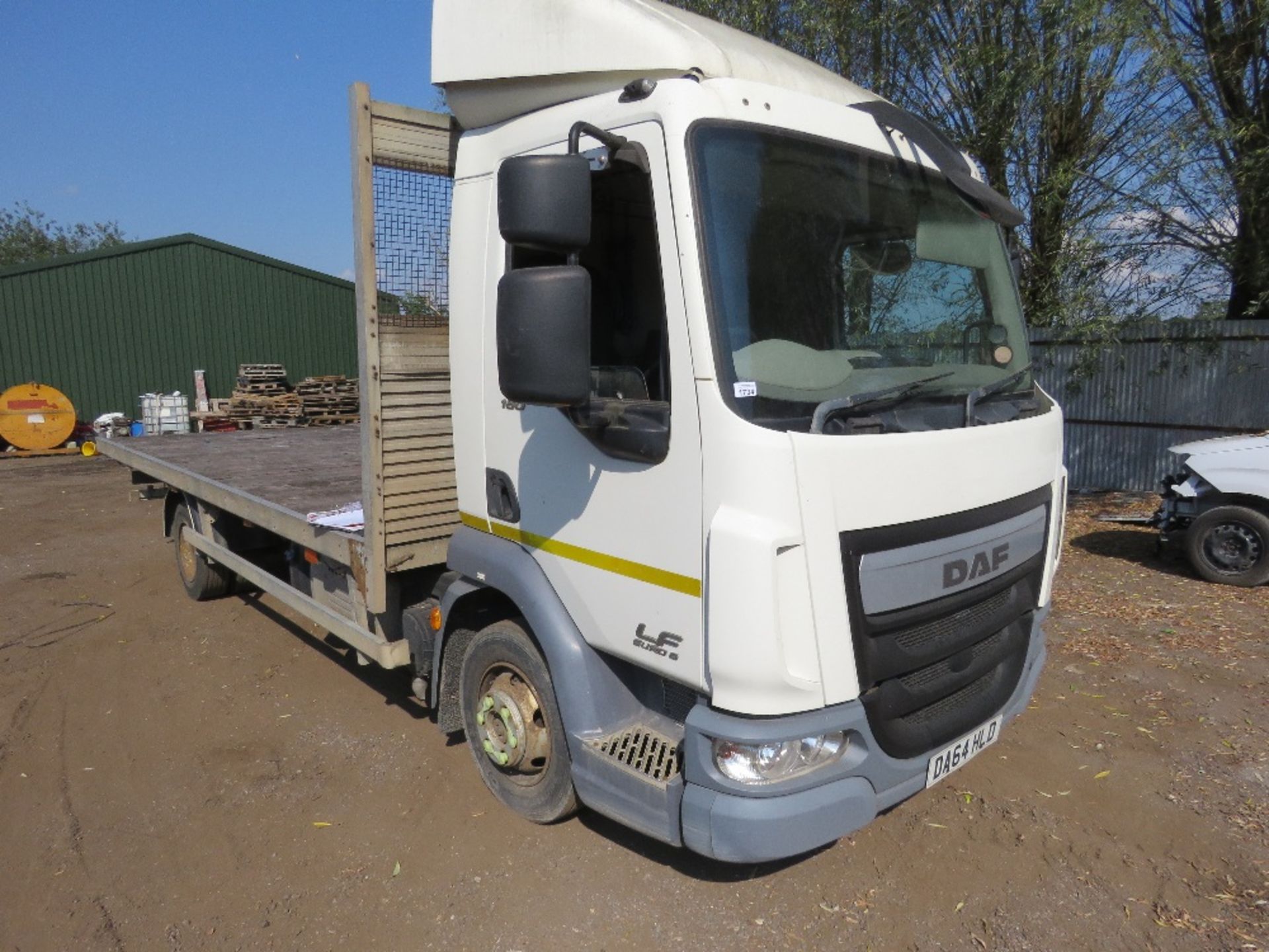 DAF LF180 FLAT BED LORRY REG:DA64 HLD. EURO 6. 7500KG RATED. AUTO GEARBOX. SOURCED FROM COMPANY LIQU