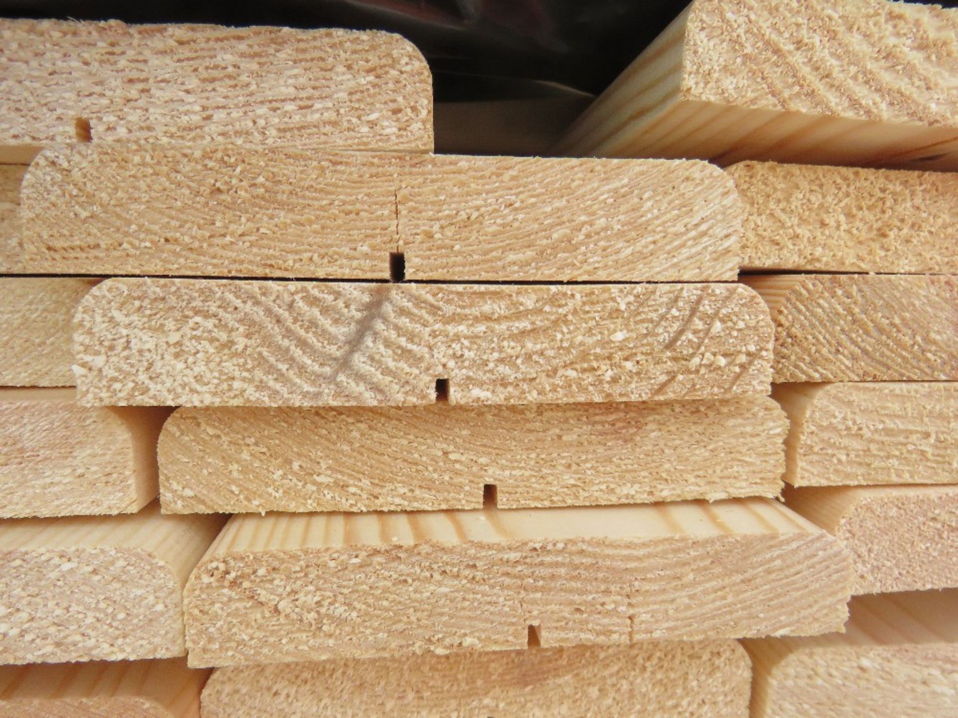 LARGE PACK OF UNTREATED TIMBER TOP CAP BOARDS 120MM X 20MM @ 1.85M LENGTH APPROX. - Image 3 of 3