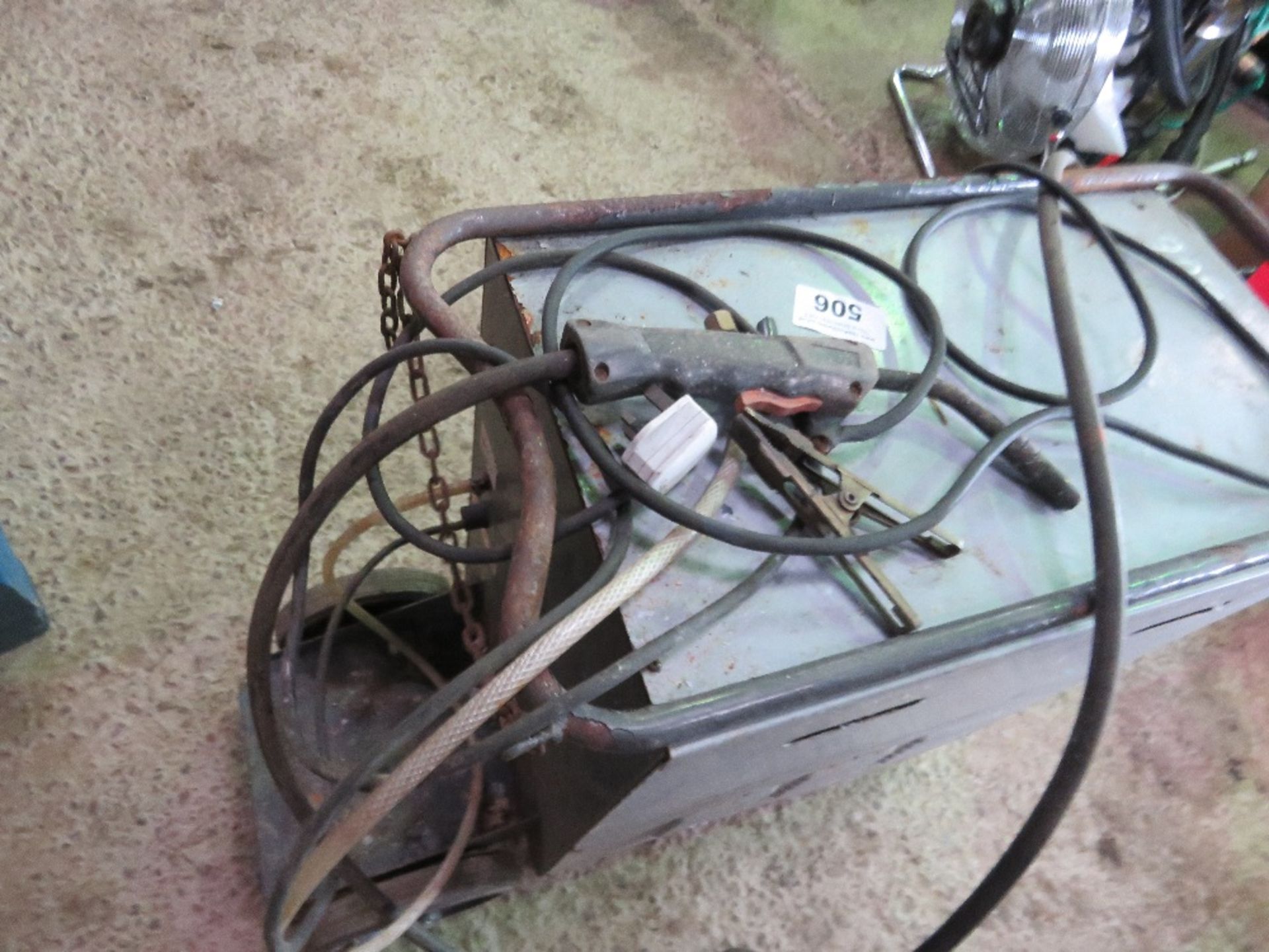 SIP AUTOPLUS MIG WELDER. THIS LOT IS SOLD UNDER THE AUCTIONEERS MARGIN SCHEME, THEREFORE NO VAT W - Image 4 of 4