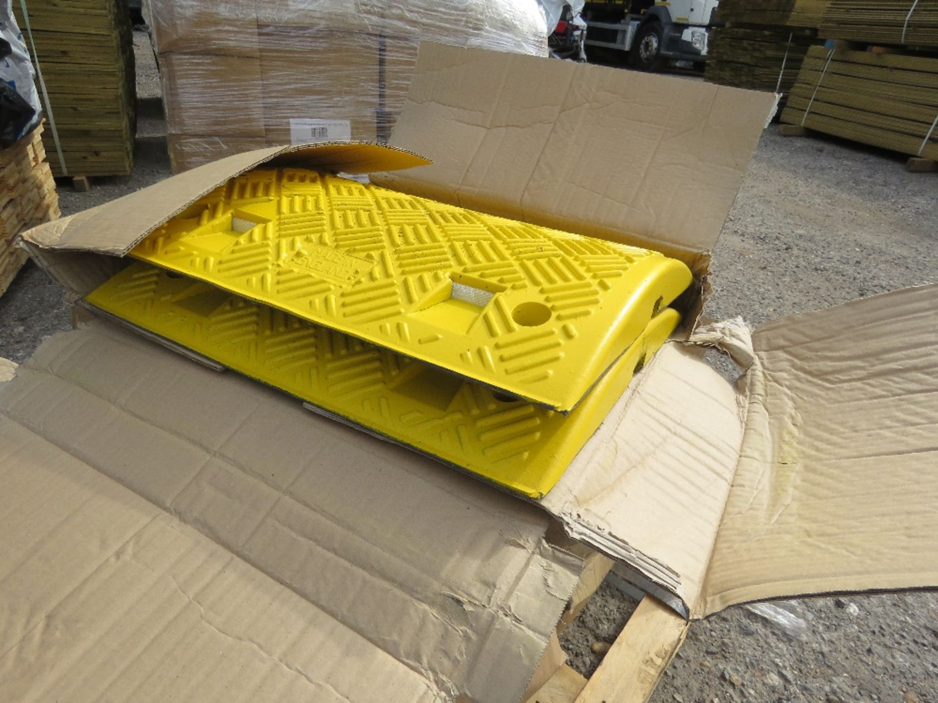 QUANTITY OF UNUSED BOLT DOWN SPEED BUMPS. - Image 3 of 3