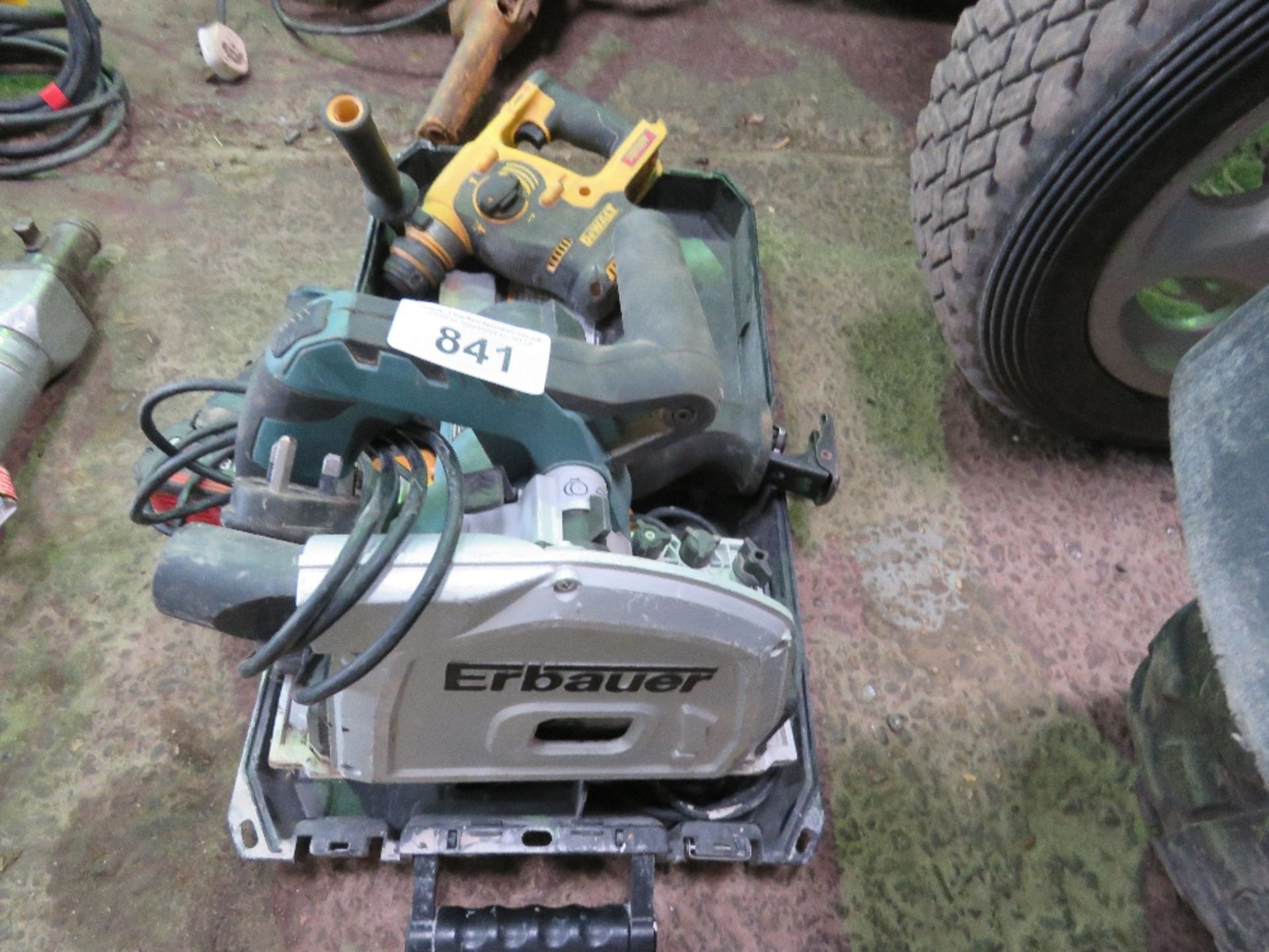 4 X POWER TOOLS: JIGSAW, CIRCULAR SAW, SDS BATTERY DRILL, BATTERY RECIP SAW. THIS LOT IS SOLD UND - Image 2 of 4