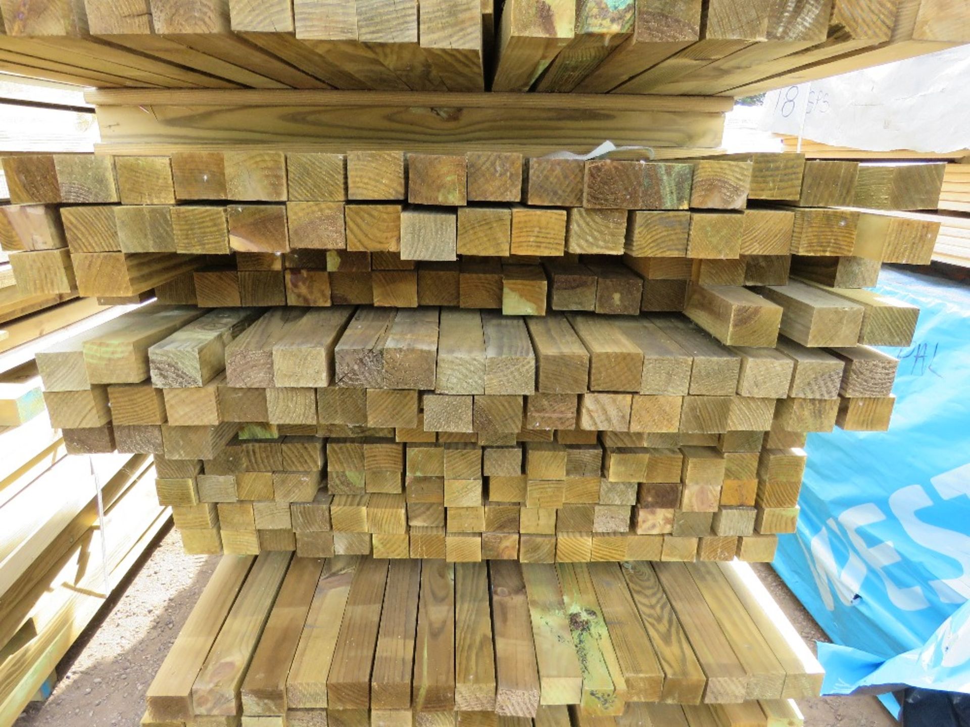 LARGE PACK OF TREATED TIMBER BATTENS / POSTS 52MM X45MM APPROX 2.0M -2.7M LENGTH APPROX. 190NO PIECE - Image 2 of 3