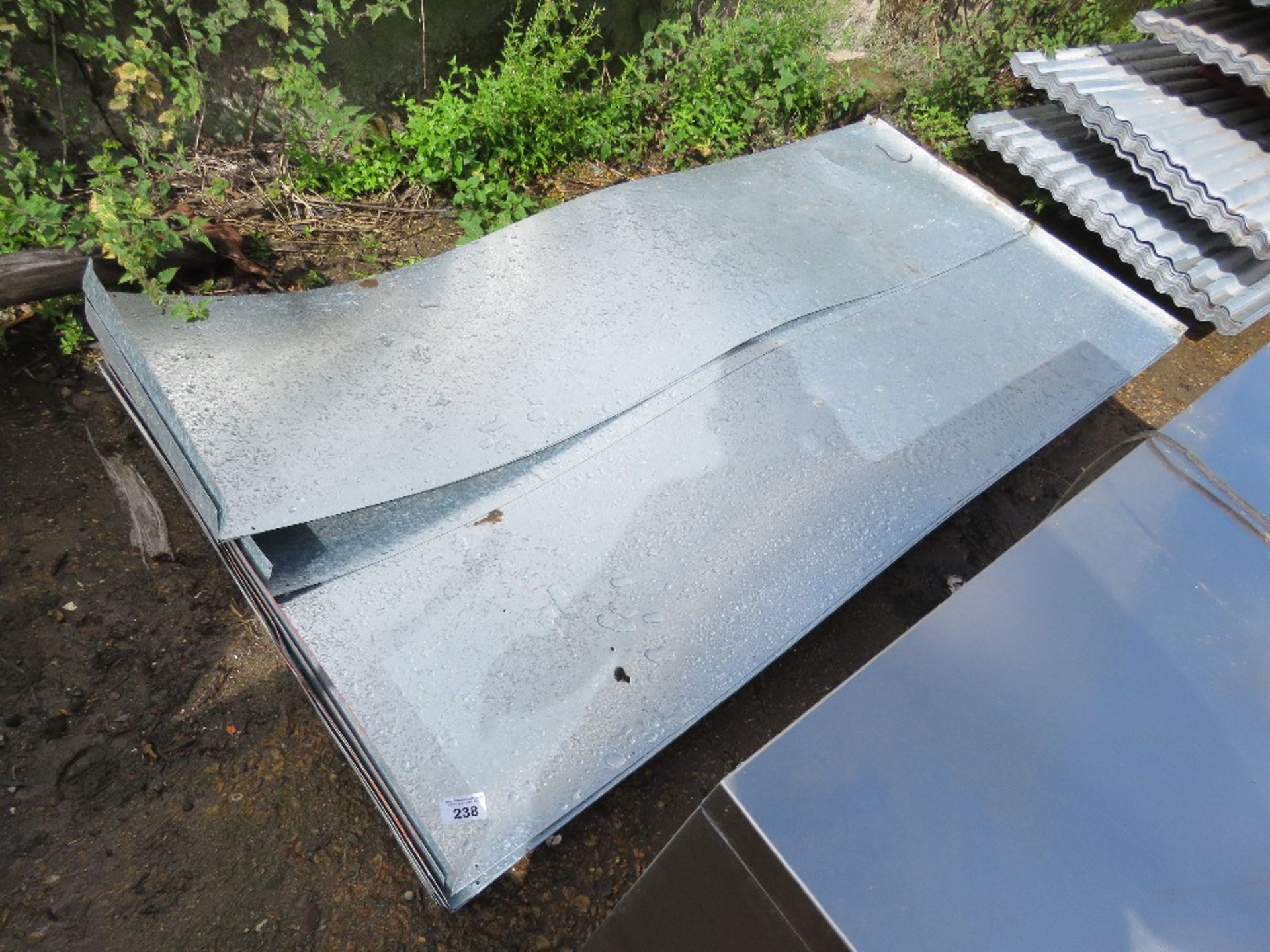 QUANTITY OF FLAT GALVANISED SHEETS, FULL AND HALF SIZES. THIS LOT IS SOLD UNDER THE AUCTIONEERS