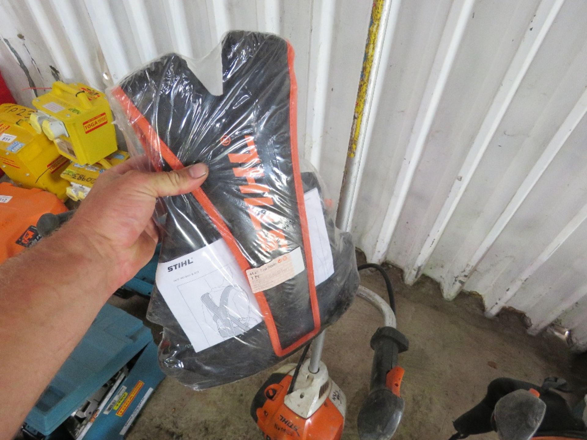 STIHL HEAVY DUTY STRIMMER WITH A NEW HARNESS. DIRECT FROM LOCAL RAIL CONTRACTOR WHO IS CLOSING A DEP - Image 3 of 3