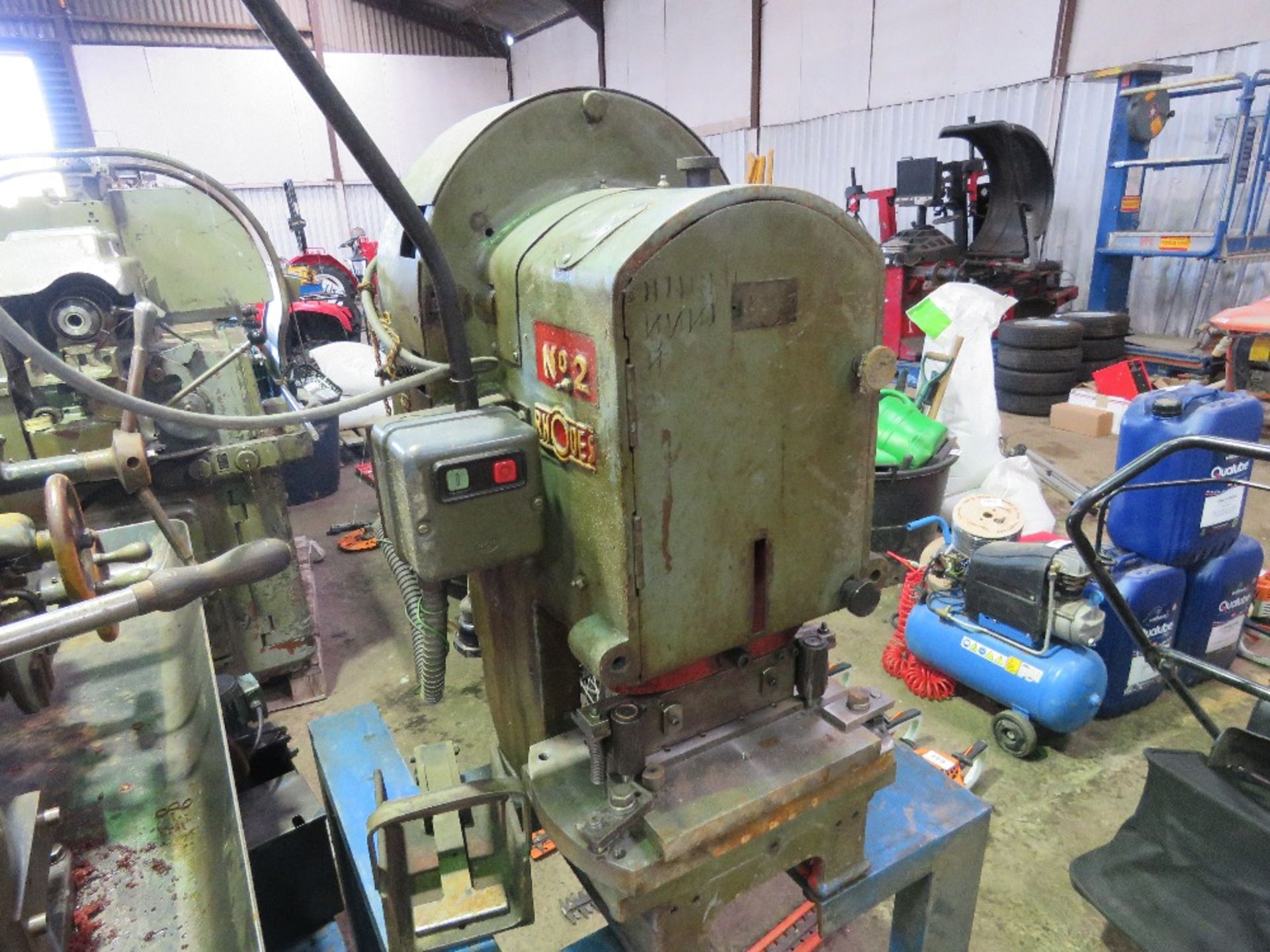 RHODES No2 PRESS UNIT. THIS LOT IS SOLD UNDER THE AUCTIONEERS MARGIN SCHEME, THEREFORE NO VAT WIL - Image 3 of 7