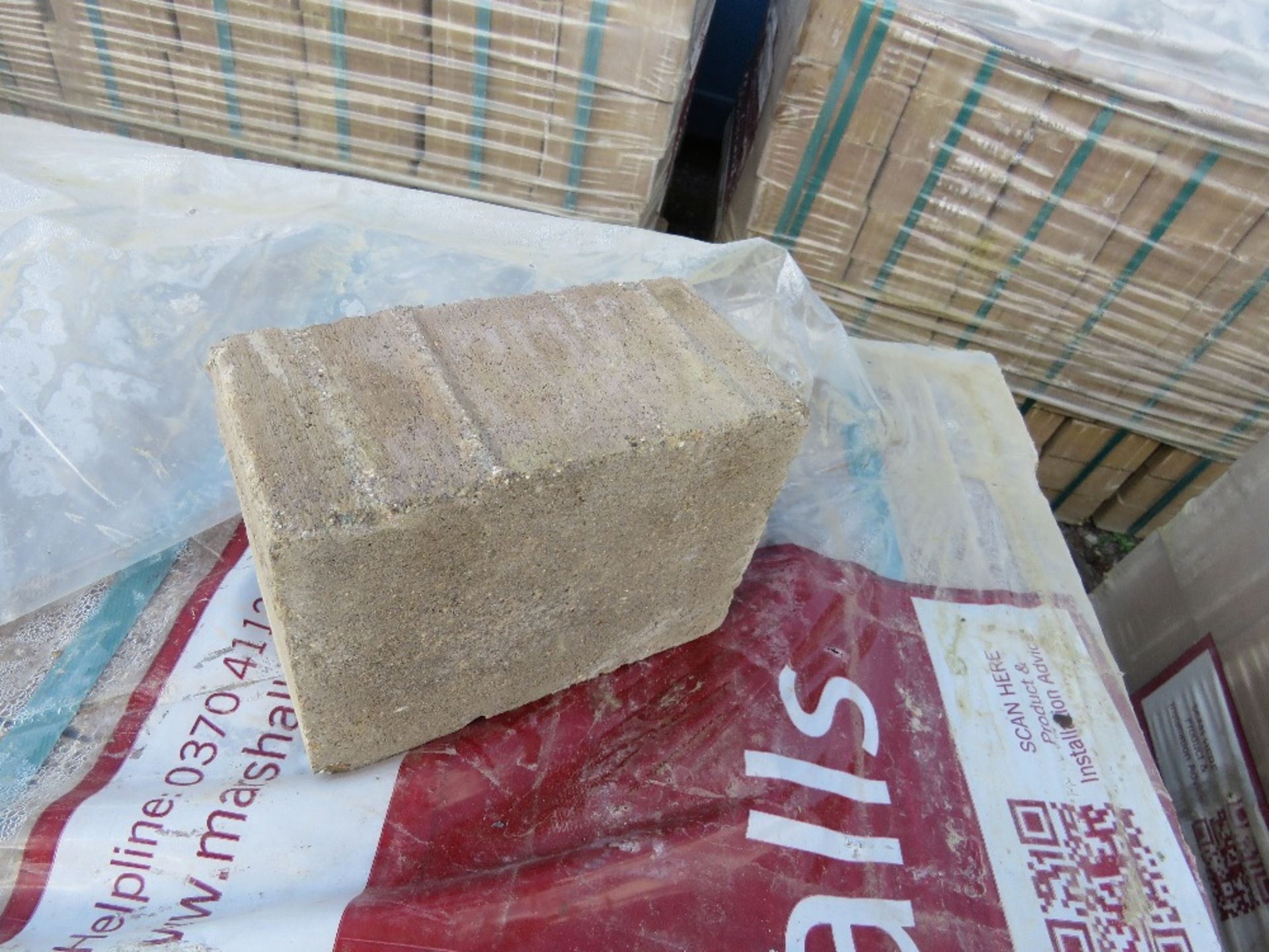 4 X PACKS OF MARSHALL HARVEST BUFF PAVERS, UNUSED. THIS LOT IS SOLD UNDER THE AUCTIONEERS MARGIN - Image 3 of 5