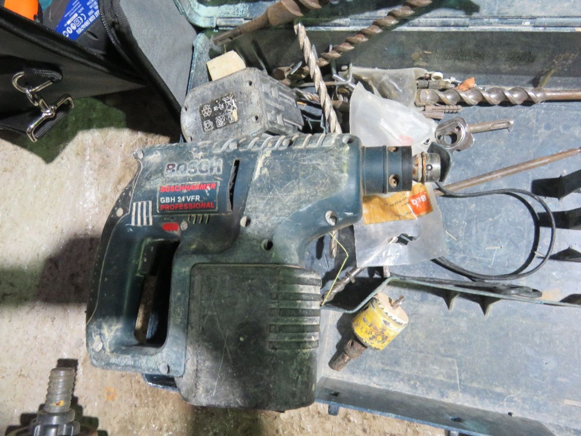BOSCH HEAVY DUTY BATTERY DRILL. THIS LOT IS SOLD UNDER THE AUCTIONEERS MARGIN SCHEME, THEREFORE N - Image 2 of 2