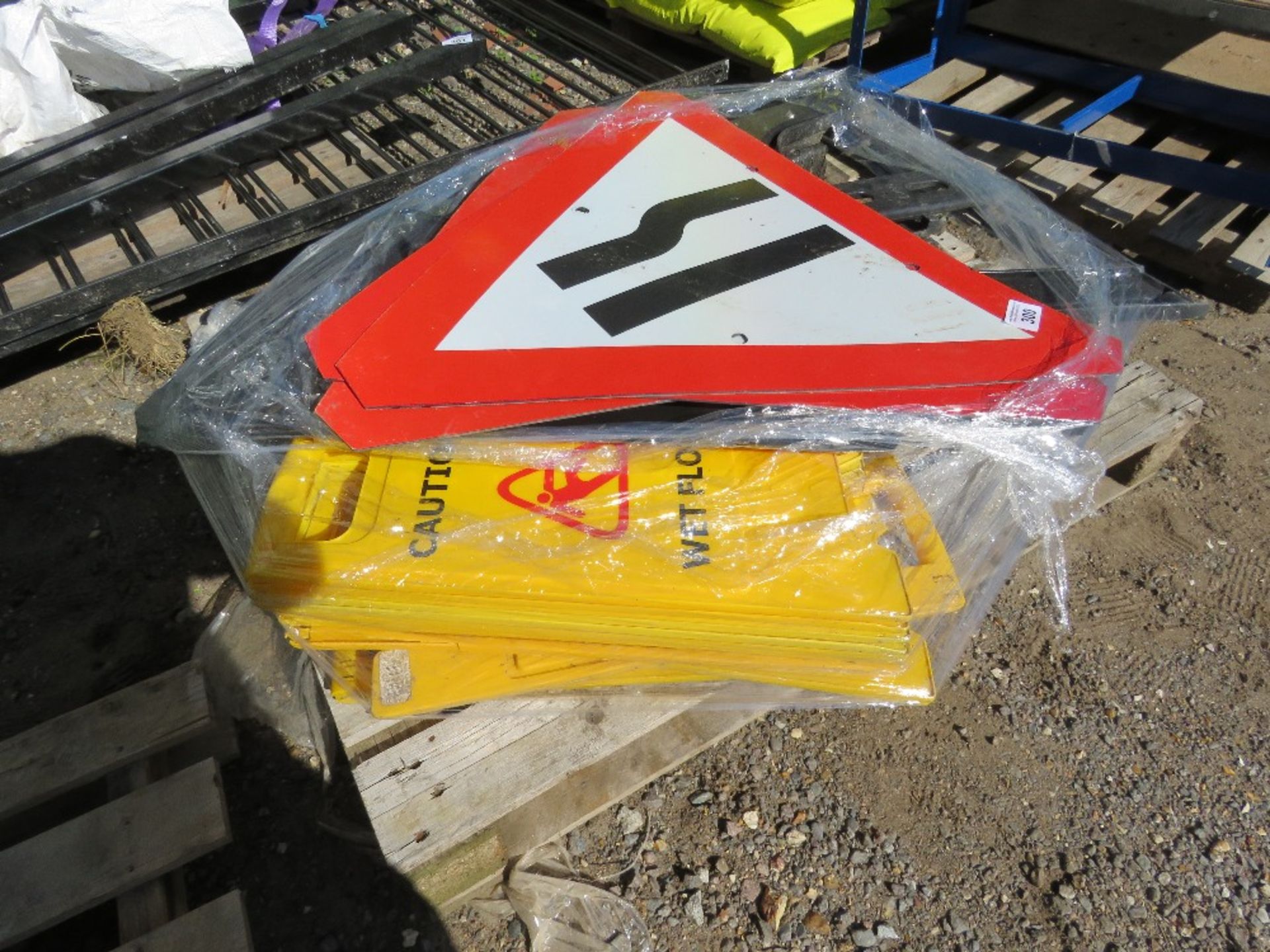 ASSORTED PLASTIC SIGNS AND FRAMES, MANY UNUSED. DIRECT FROM LOCAL LANDSCAPE COMPANY WHO ARE CLOSING - Image 2 of 3