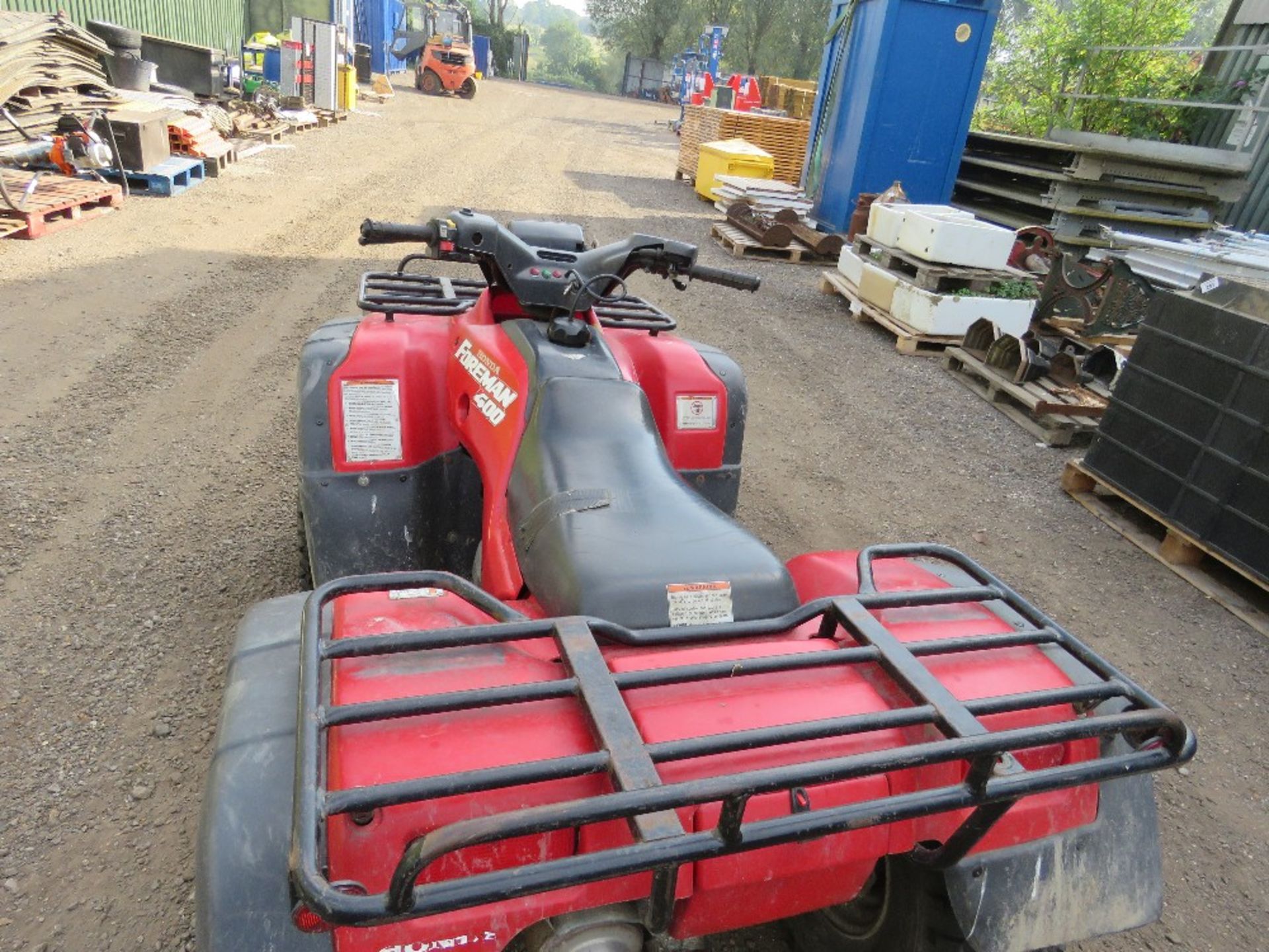 FOREMAN 400 4WD QUAD BIKE. WHEN TESTED WAS SEEN TO DRIVE..SEE VIDEO. - Image 5 of 8