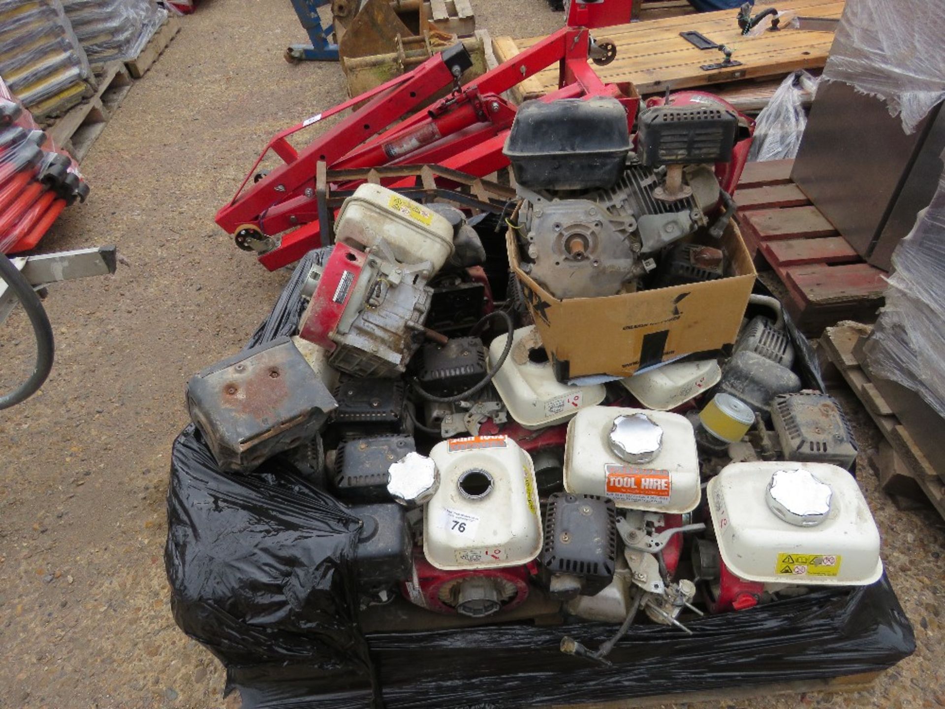 PALLET OF HONDA TYPE ENGINES. THIS LOT IS SOLD UNDER THE AUCTIONEERS MARGIN SCHEME, THEREFORE NO