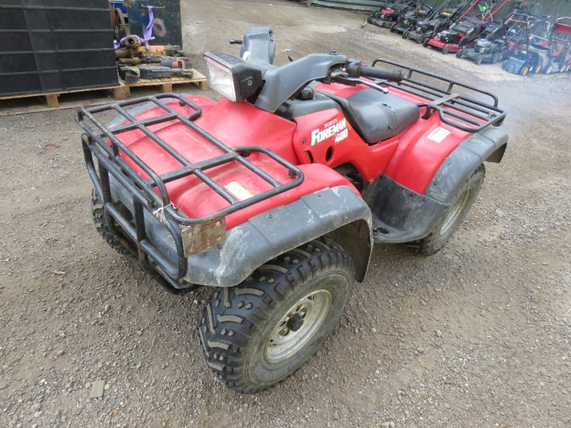 FOREMAN 400 4WD QUAD BIKE. WHEN TESTED WAS SEEN TO DRIVE..SEE VIDEO. - Image 3 of 8
