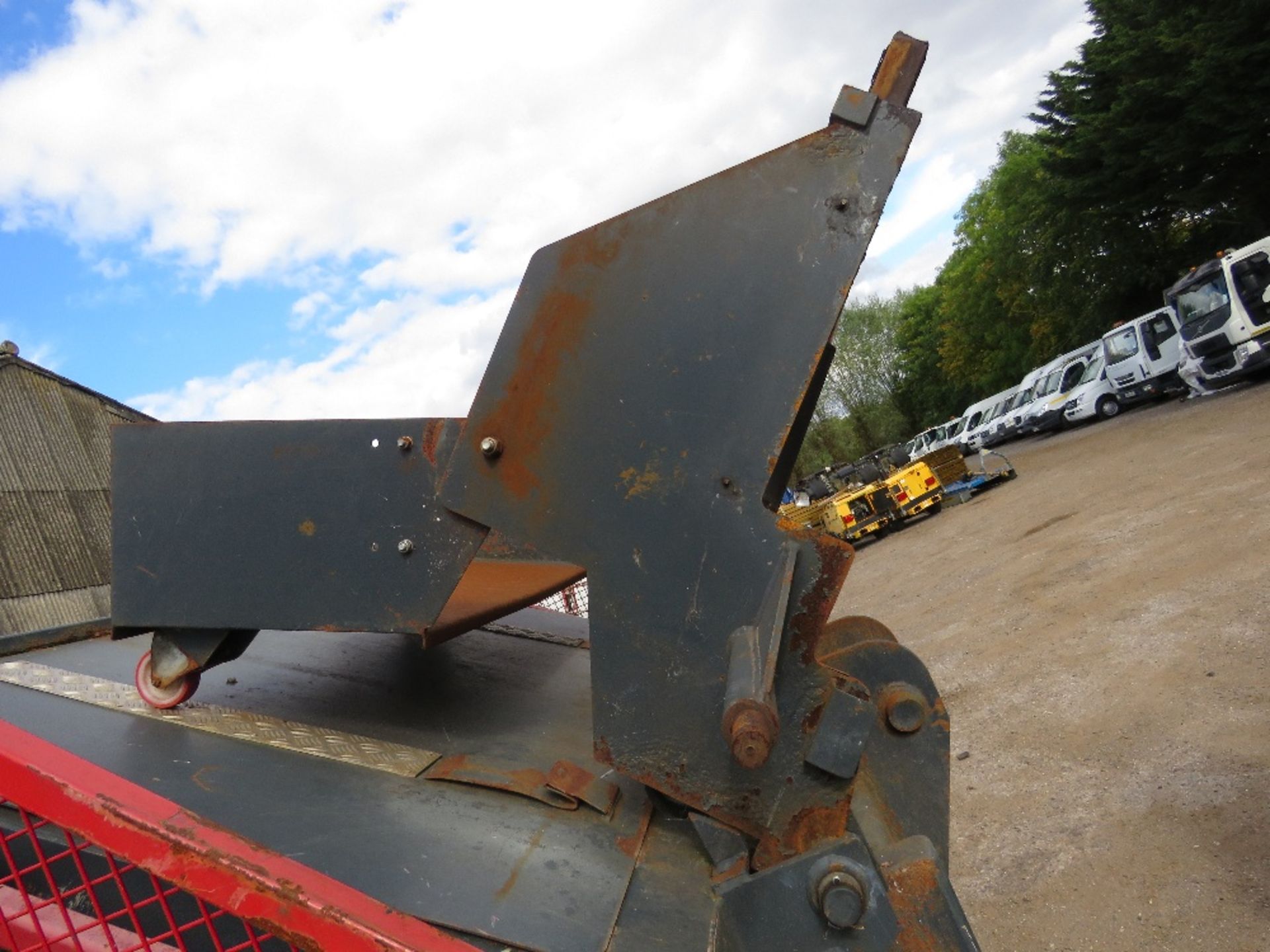 CAPITAL COMPACTORS CP30 HOOK LOADER COMPACTOR UNIT, BELIEVED TO BE 2017 BUILD. SOURCED FROM LARGE CO - Image 5 of 17