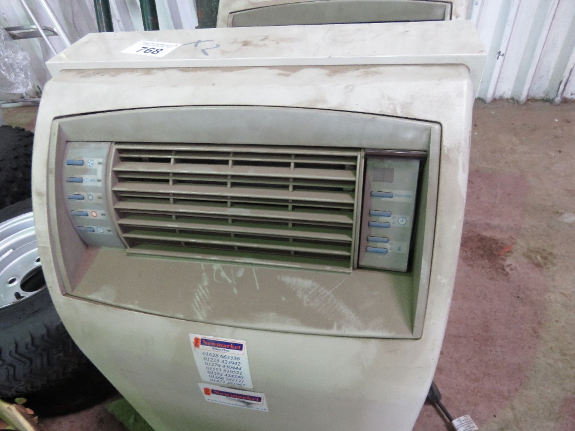 2 X HEAVY DUTY AIR CONDITIONERS, 240VOLT POWERED. - Image 3 of 5