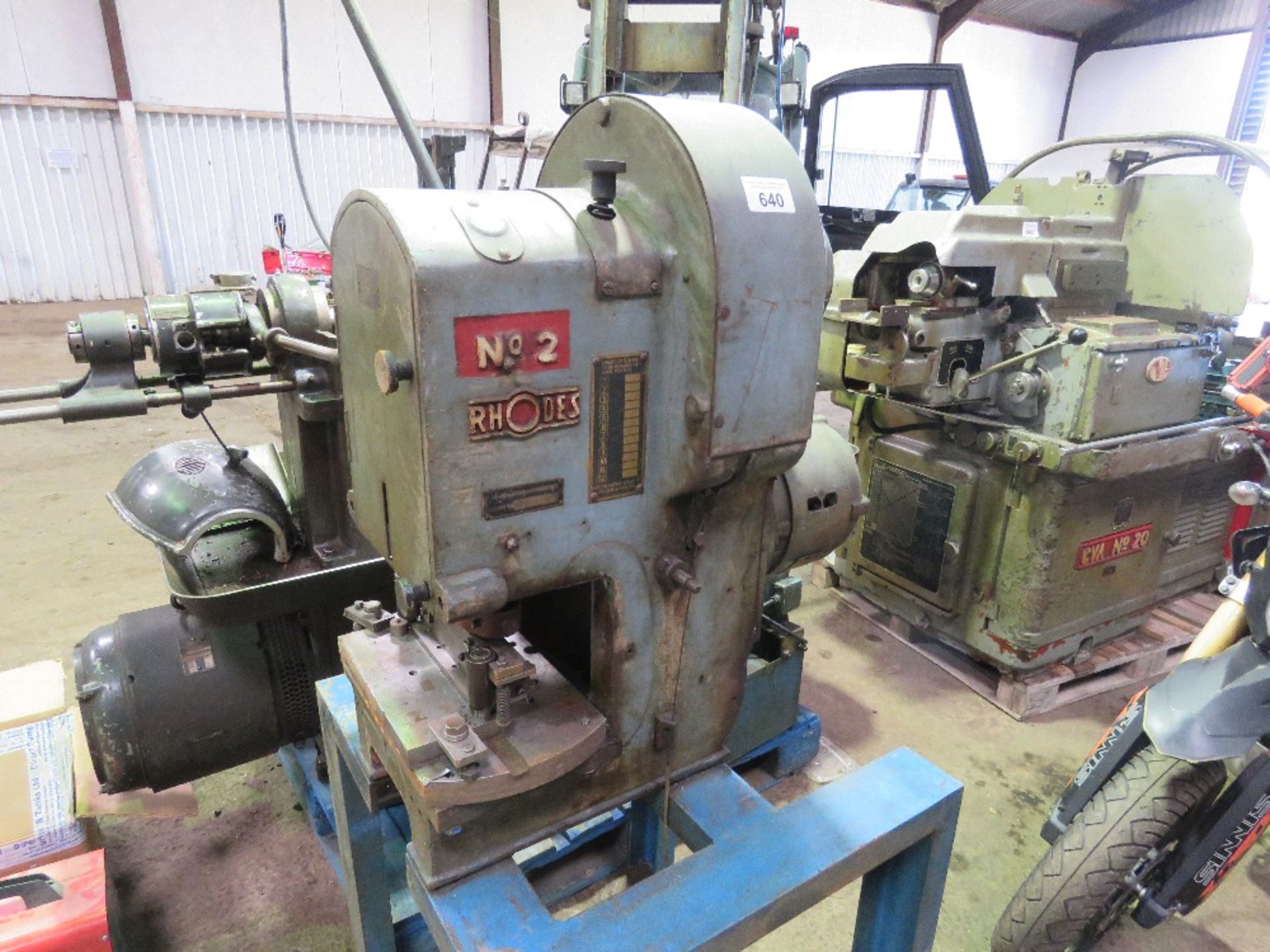 RHODES No2 PRESS UNIT. THIS LOT IS SOLD UNDER THE AUCTIONEERS MARGIN SCHEME, THEREFORE NO VAT WIL - Image 4 of 7