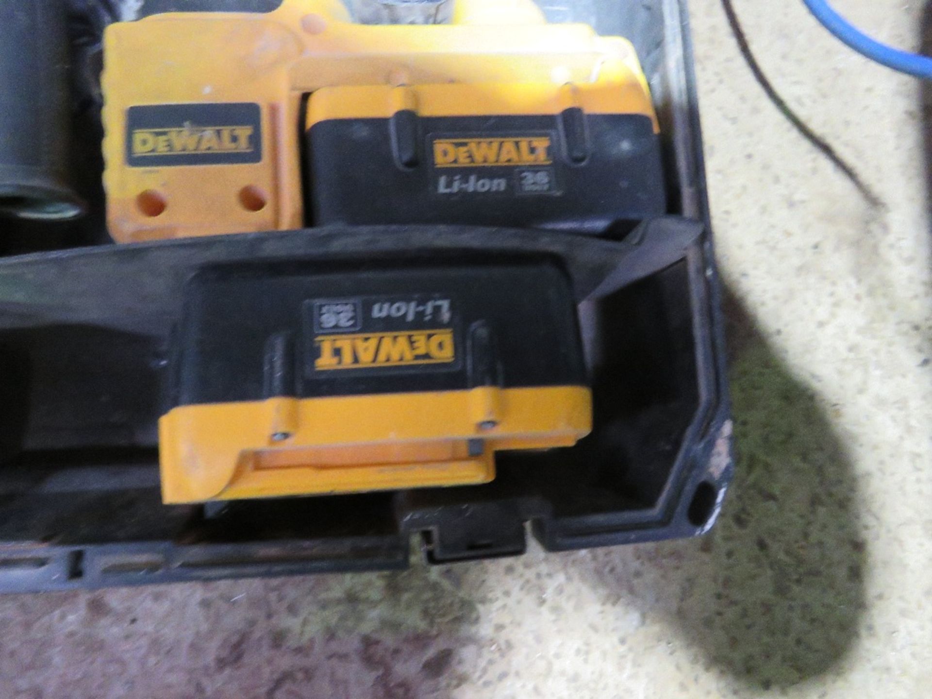 DEWALT HEAVY DUTY BATTERY DRILL SET. THIS LOT IS SOLD UNDER THE AUCTIONEERS MARGIN SCHEME, THEREF - Image 2 of 5