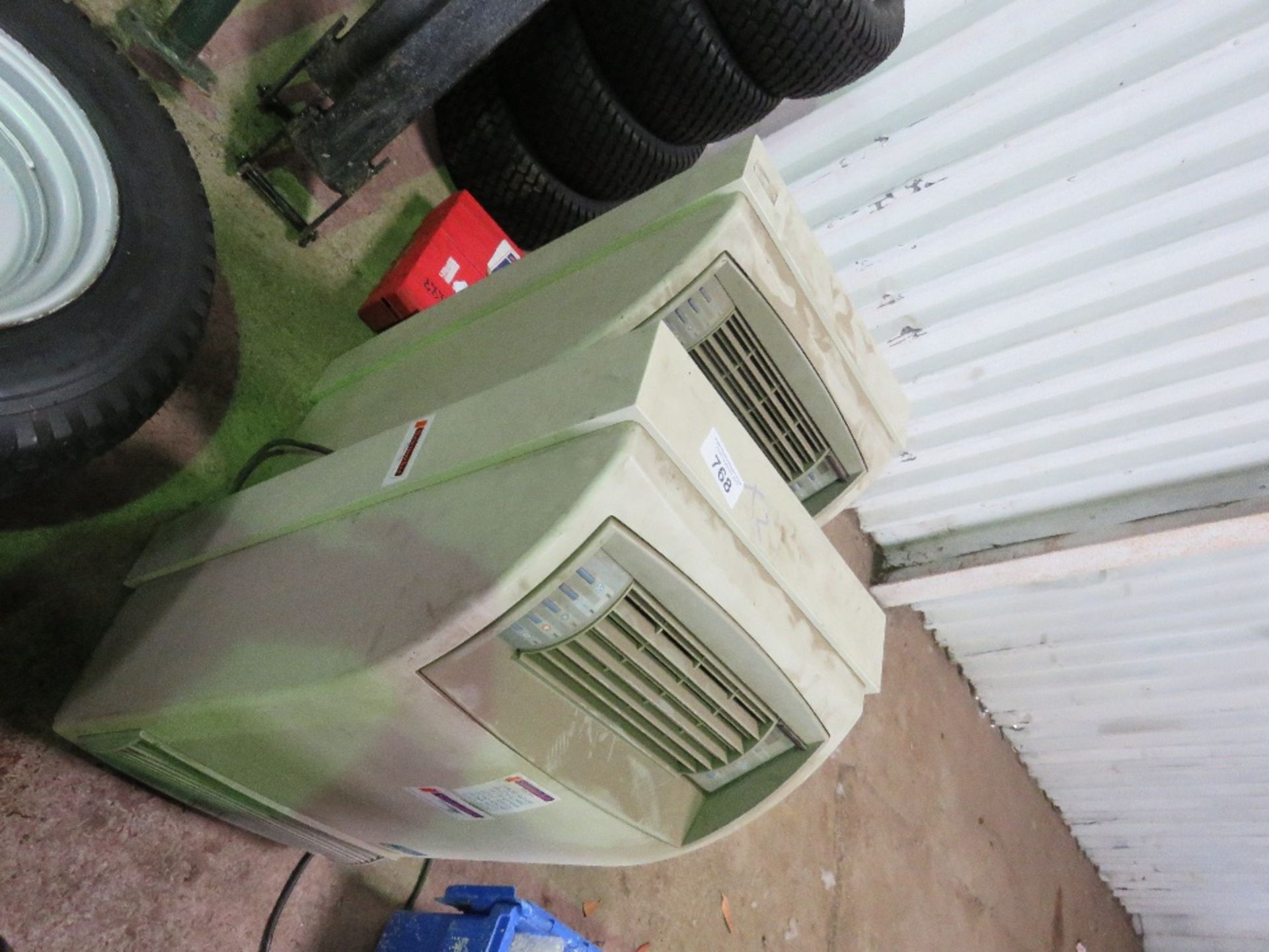 2 X HEAVY DUTY AIR CONDITIONERS, 240VOLT POWERED. - Image 2 of 5