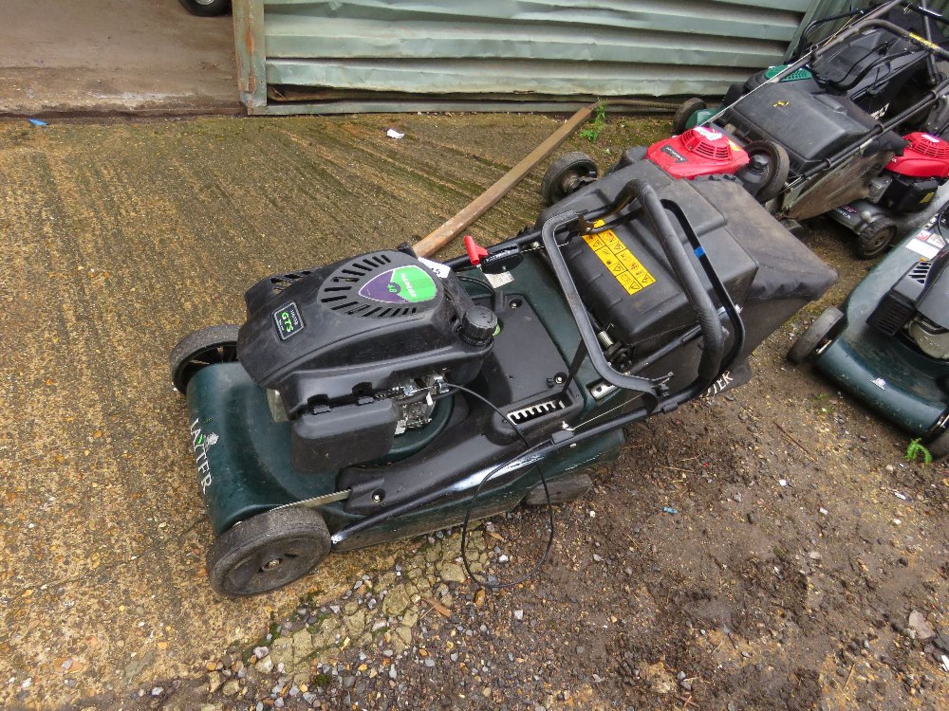 HAYTER HARRIER 48 ROLLER MOWER WITH COLLECTOR . DIRECT FROM LOCAL LANDSCAPE COMPANY WHO ARE CLOSING - Image 2 of 3