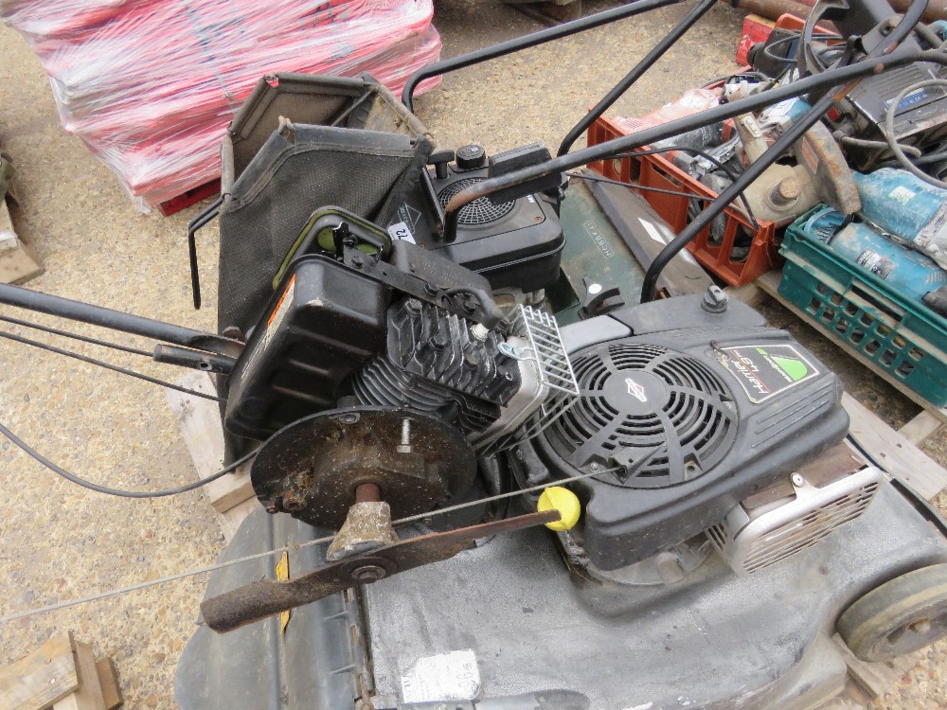 2 X HAYTER MOWERS PLUS A SPARE ENGINE. THIS LOT IS SOLD UNDER THE AUCTIONEERS MARGIN SCHEME, THER - Image 5 of 5