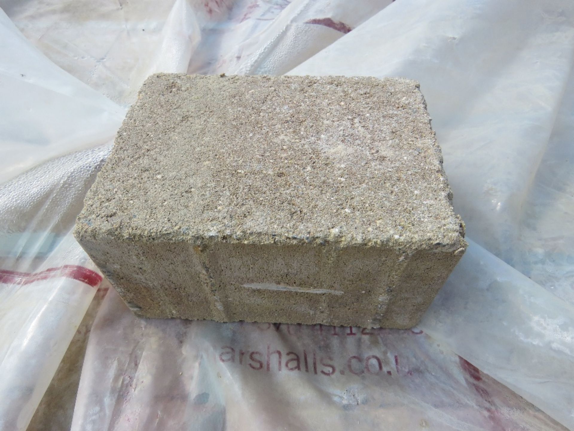 4 X PACKS OF MARSHALL HARVEST BUFF PAVERS, UNUSED. THIS LOT IS SOLD UNDER THE AUCTIONEERS MARGIN - Image 3 of 3