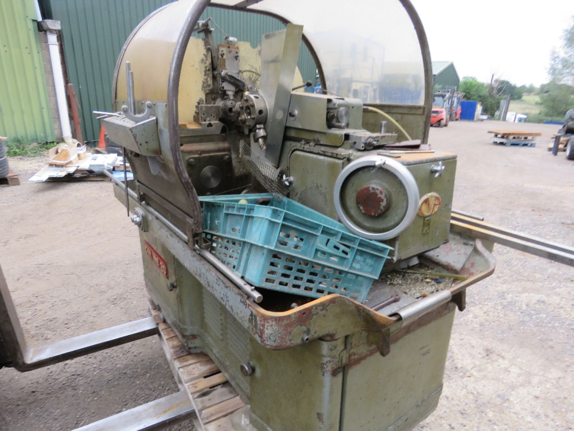CVA No20 TURRET MULTI HEAD DRILL UNIT WITH TOOLING PLUS 2 NO STANDS. THIS LOT IS SOLD UNDER THE A - Image 8 of 10