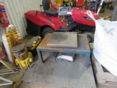 PALLET WEIGHING SCALES PLUS AN ADDITIONAL SET OF SCALES. SOURCED FROM SITE CLOSURE/CLEARANCE.