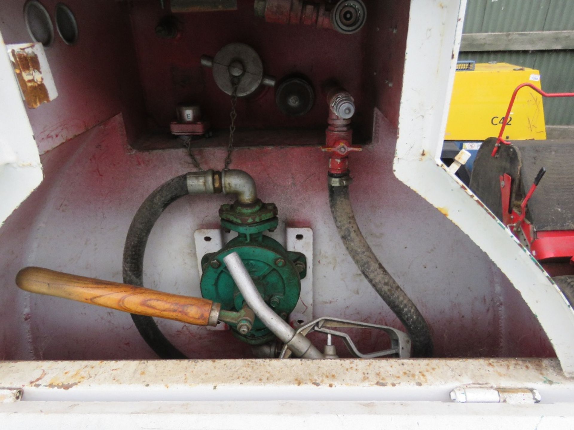 WESTERN ABBI BUNDED FUEL BOWSER COMPLETE WITH HAND PUMP - Image 6 of 7