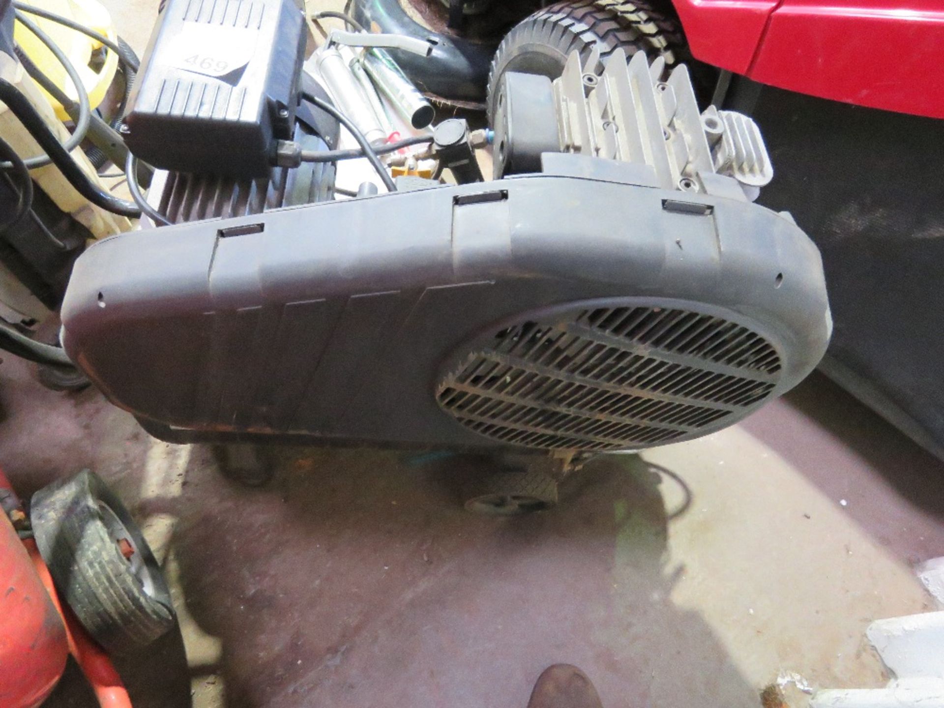 SIP AIR COMPRESSOR, 240VOLT POWERED. SOURCED FROM SITE CLOSURE/CLEARANCE. - Image 2 of 4