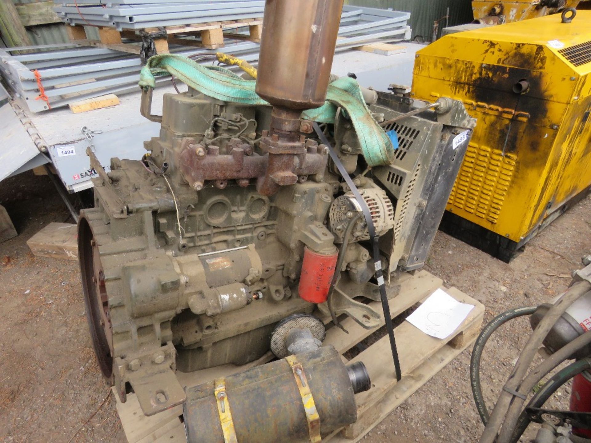 IVECO WATER COOLED ENGINE TYPE F4GE-0404A RUNNING WHEN REMOVED AS PART OF LOW EMMISSION PILING MACH - Image 6 of 8