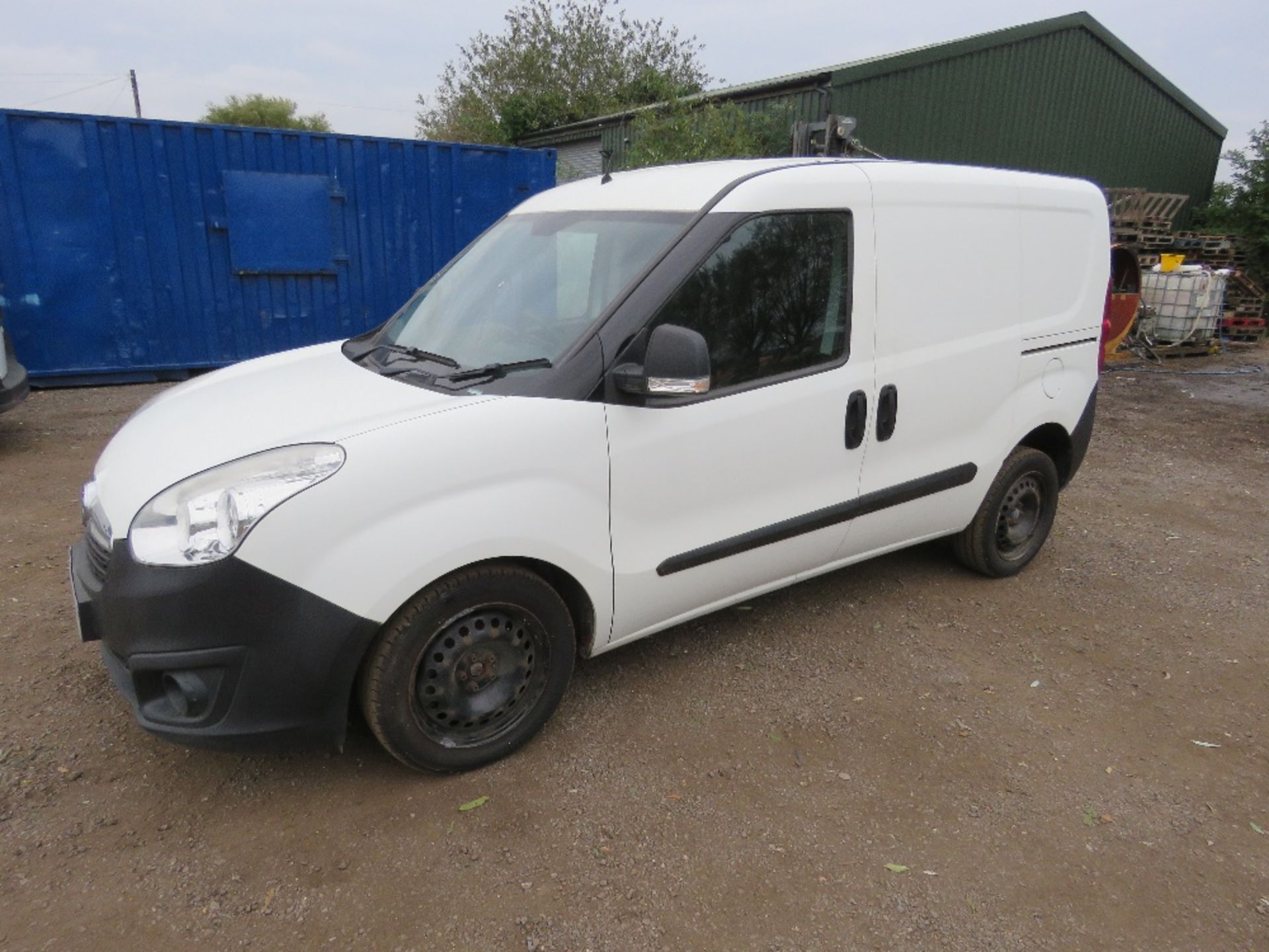 VAUXHALL COMBO L1H1-CDTI FIVE SEATER VAN REG: FH65 OMP. 114, 526 RECORDED MILES. 2 KEYS. WITH V5 (OW - Image 2 of 14