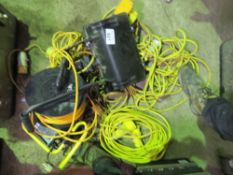 QUANTITY OF WORK LIGHTS AND 110V LEADS. THIS LOT IS SOLD UNDER THE AUCTIONEERS MARGIN SCHEME, TH