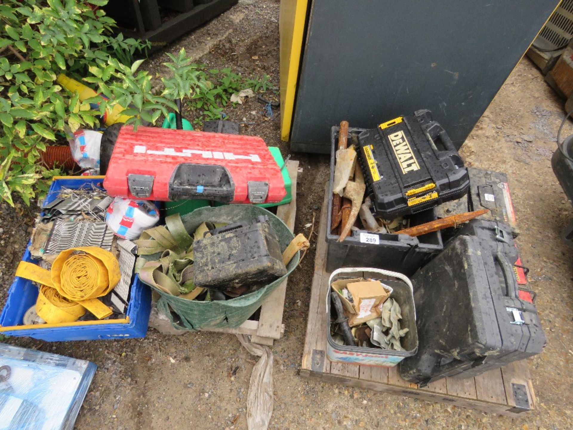 2 X PALLETS OF BUILDING SUNDRIES INCLUDING BATTERIES ETC. THIS LOT IS SOLD UNDER THE AUCTIONEERS