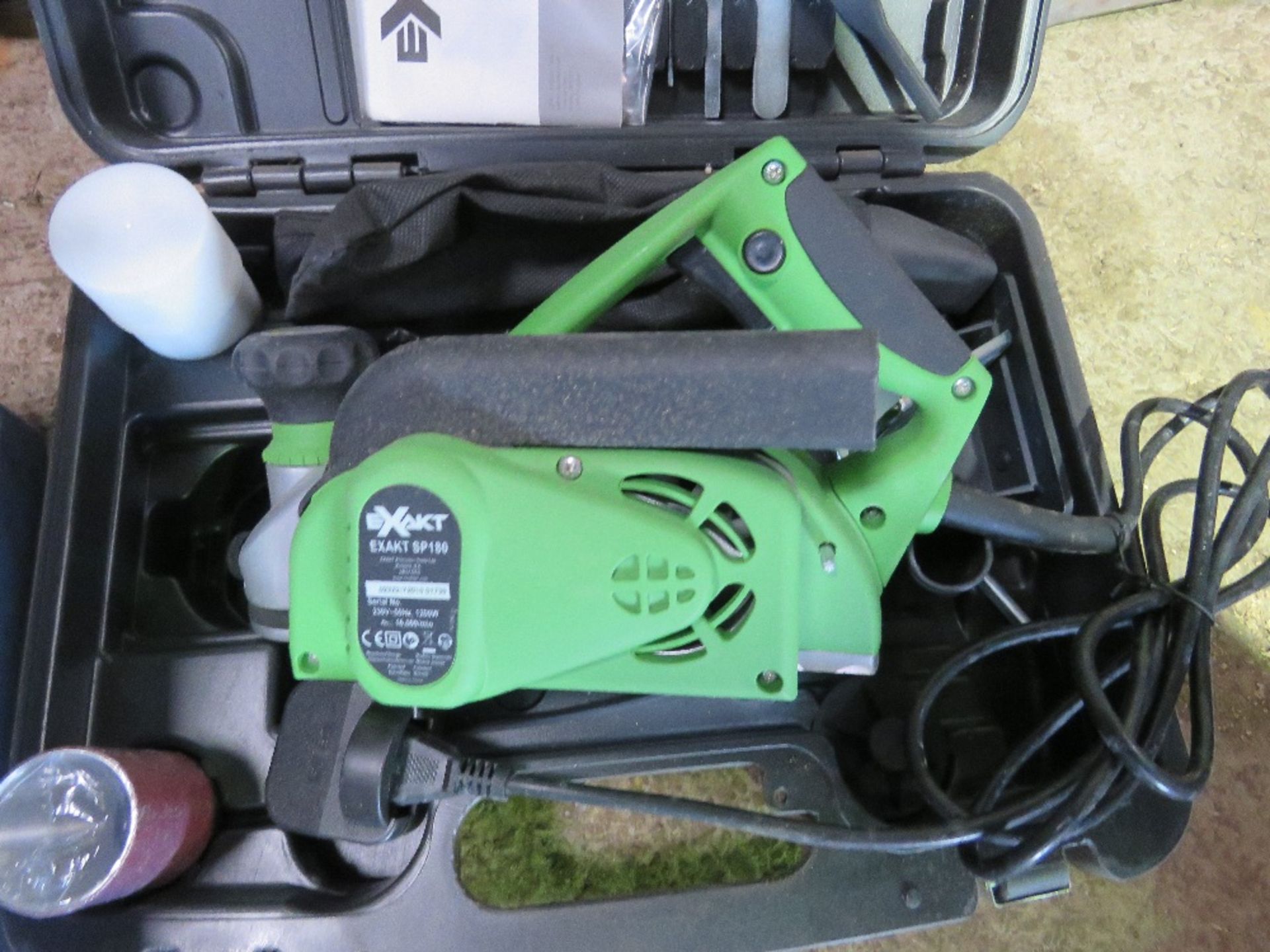 POWER SNADER AND A PLANER, 240VOLT. - Image 5 of 6