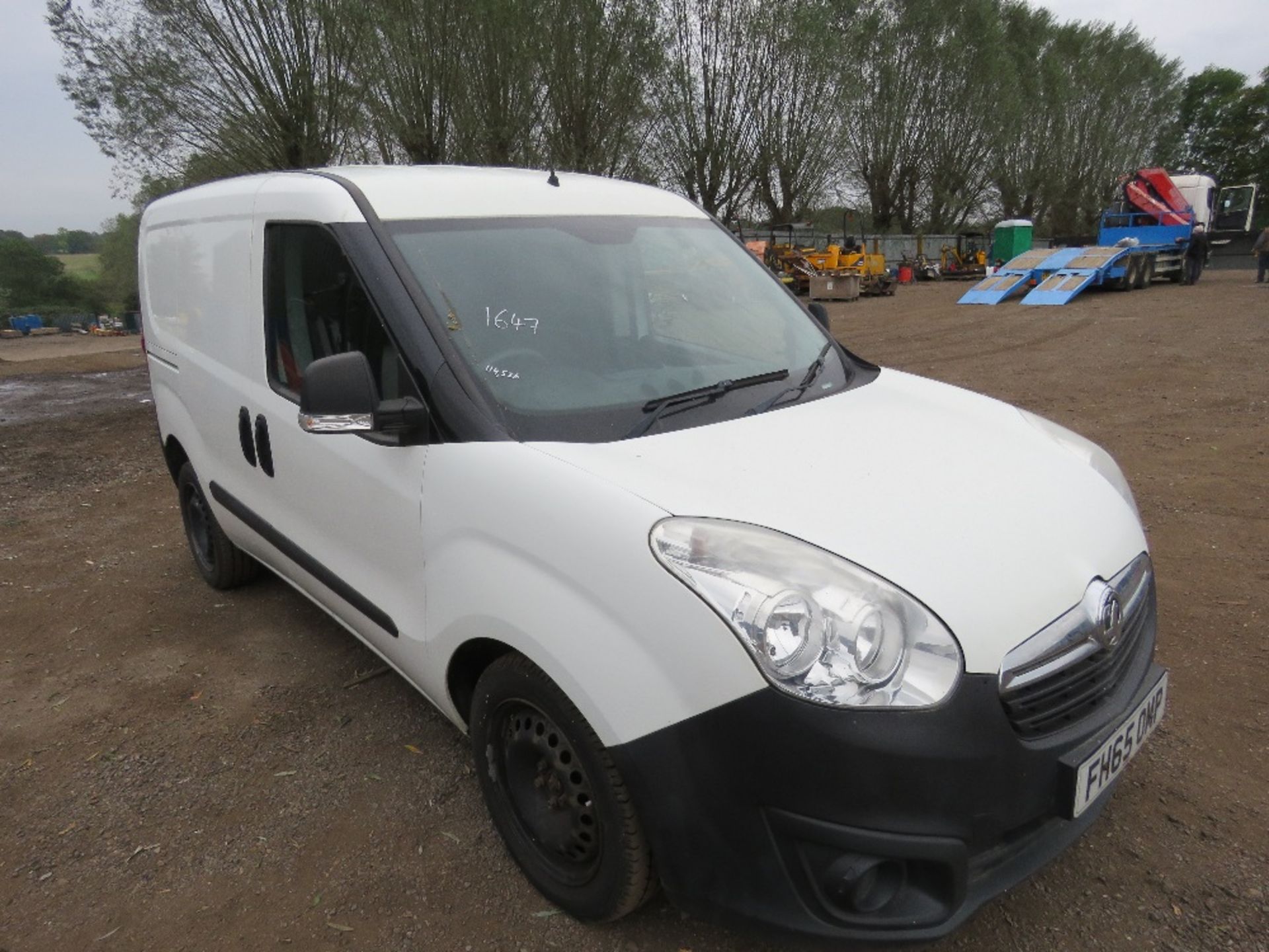 VAUXHALL COMBO L1H1-CDTI FIVE SEATER VAN REG: FH65 OMP. 114, 526 RECORDED MILES. 2 KEYS. WITH V5 (OW - Image 6 of 14