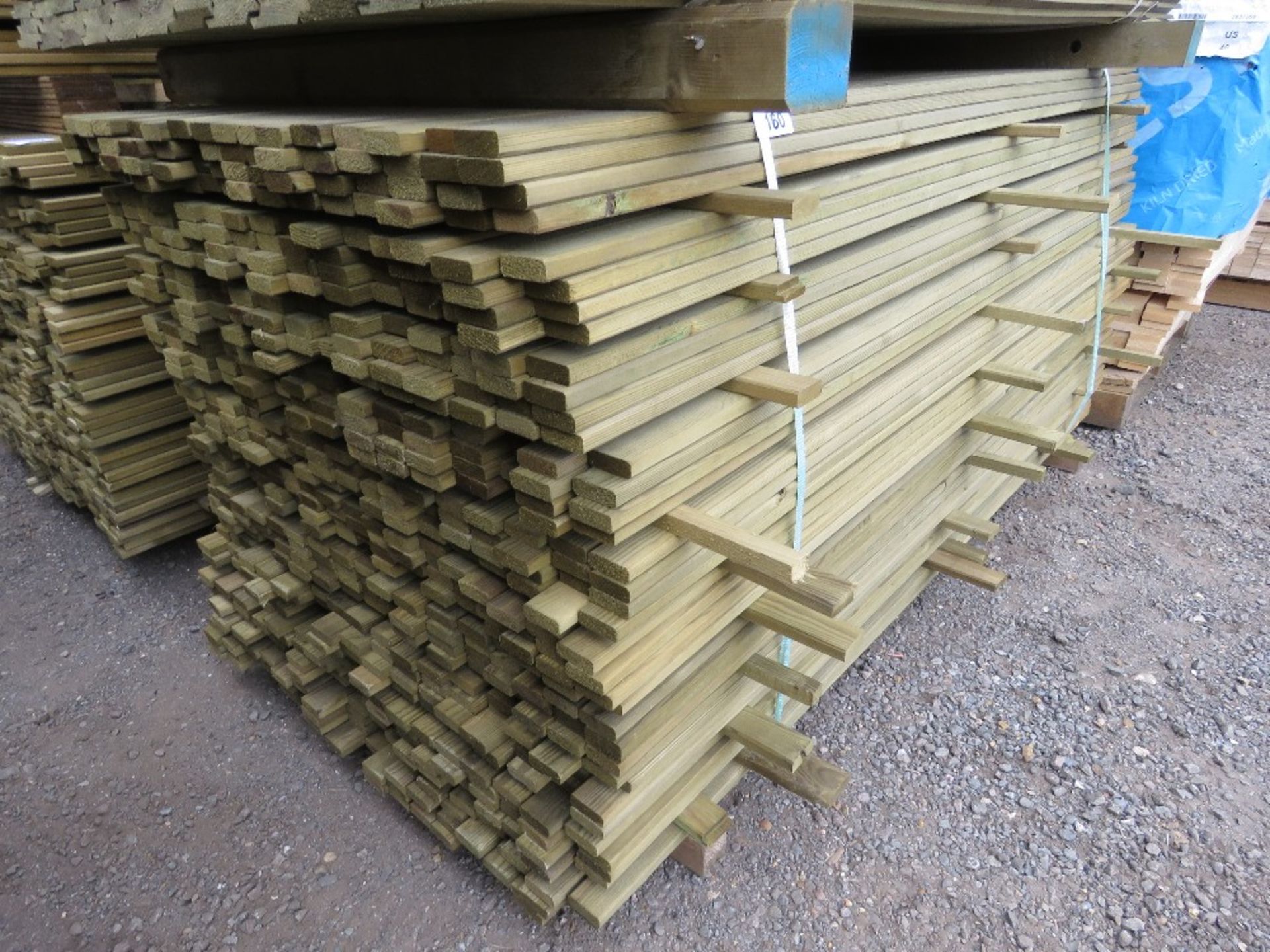 LARGE PACK OF TREATED VENETIAN PALE FENCE CLADDING SLATS: 1.83M LENGTH X 45MM X 18MM APPROX.