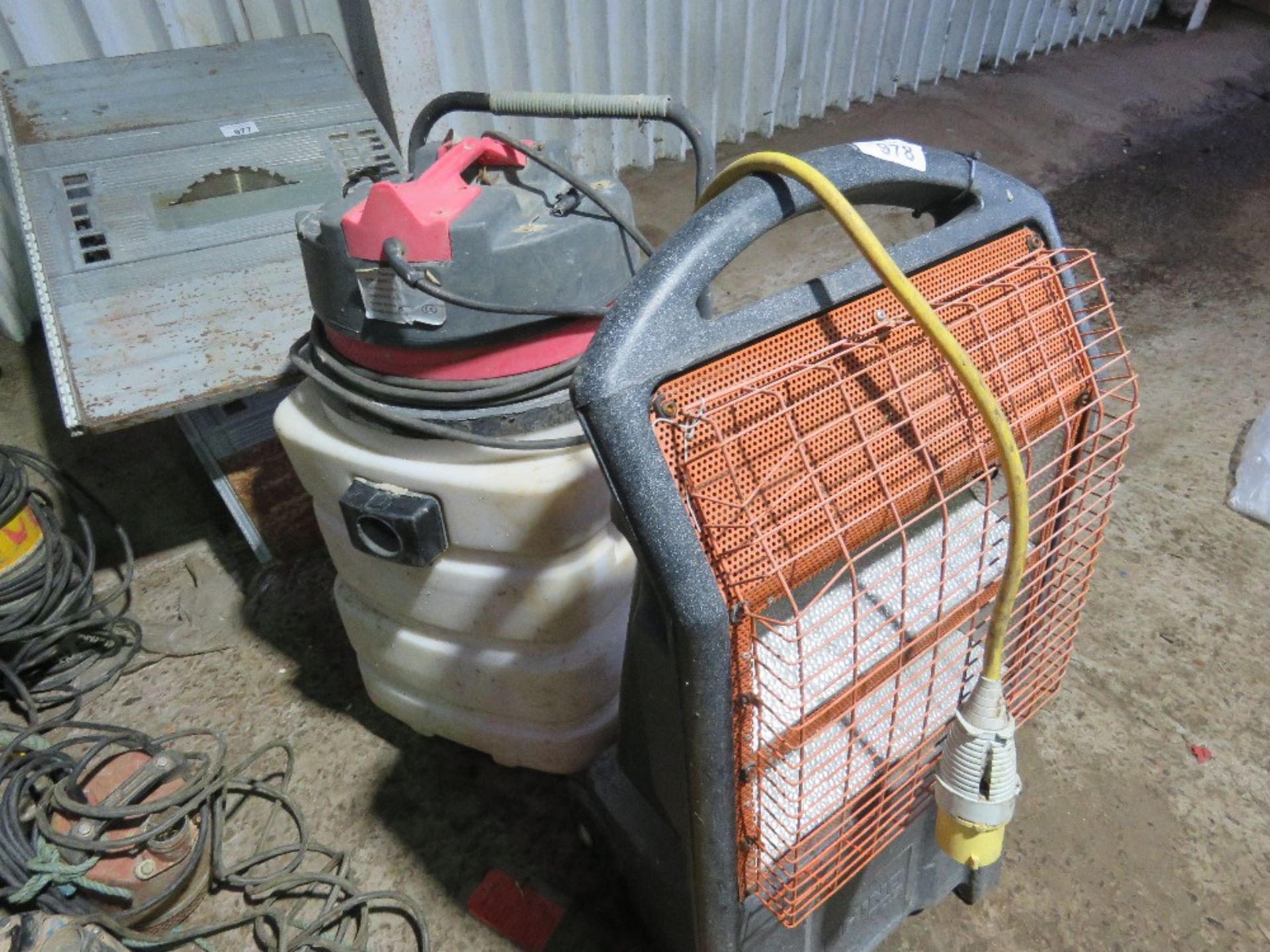 VACUUM AND RADIANT HEATER (1054/4/23) - Image 2 of 3