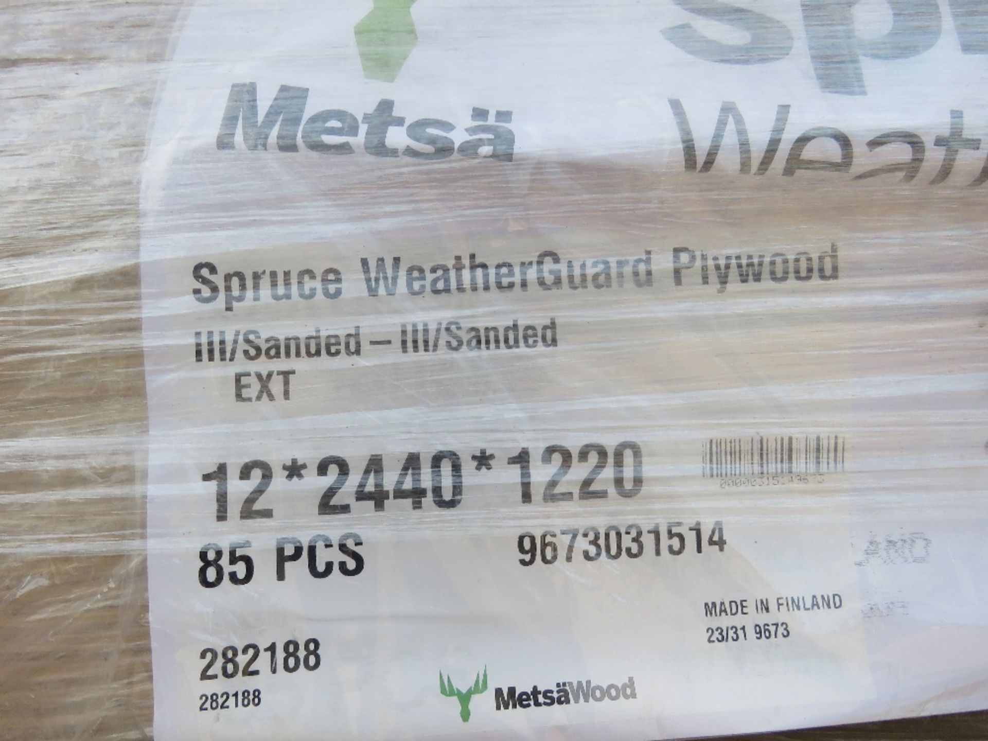 BUNDLE OF 36NO SHEETS OF 12MM PLYWOOD, DIRECT FROM SITE CLEARANCE. THIS LOT IS SOLD UNDER THE AUC - Image 2 of 3