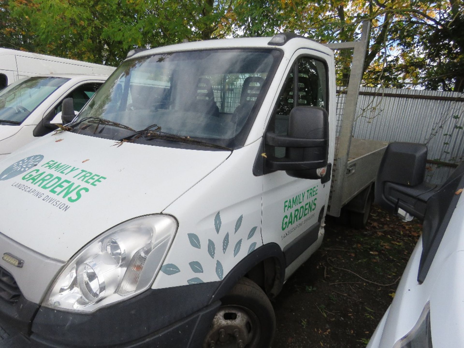 IVECO 35C13 MWB DROP SIDE TWIN WHEELED 3500KG TIPPER TRUCK REG:WT14 NVW. WITH V5 (MOT EXPIRED MID S