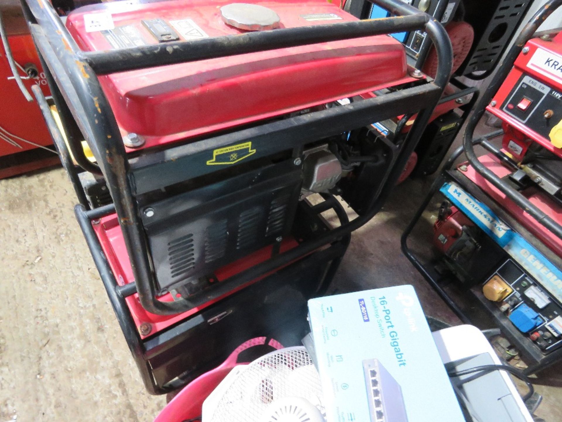 2 X PETROL ENGINED GENERATORS. - Image 5 of 5