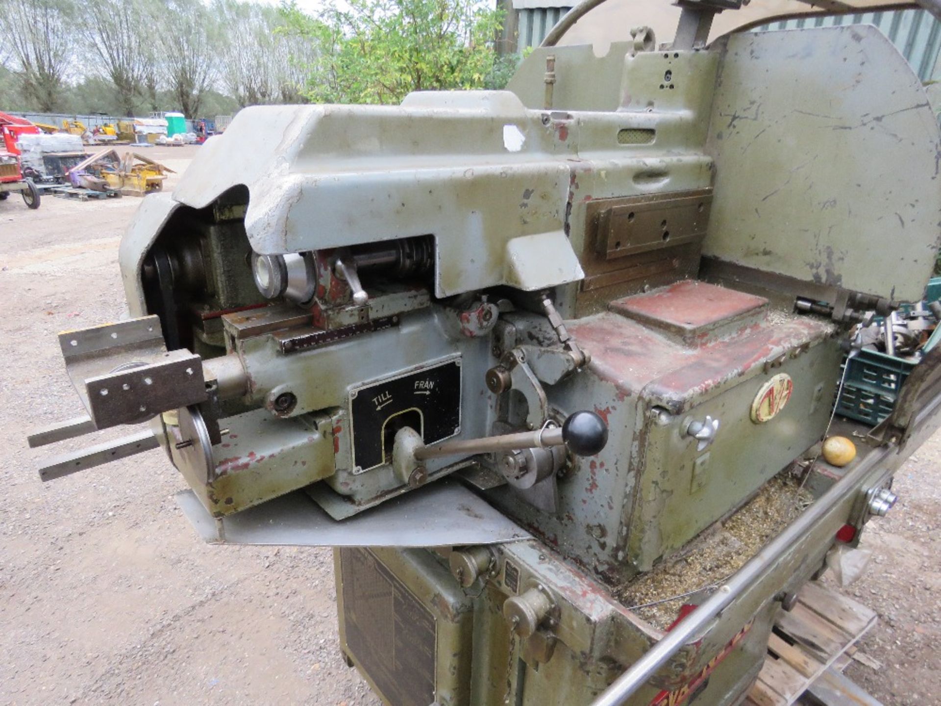 CVA No20 TURRET MULTI HEAD DRILL UNIT WITH TOOLING PLUS 2 NO STANDS. THIS LOT IS SOLD UNDER THE A - Image 3 of 10