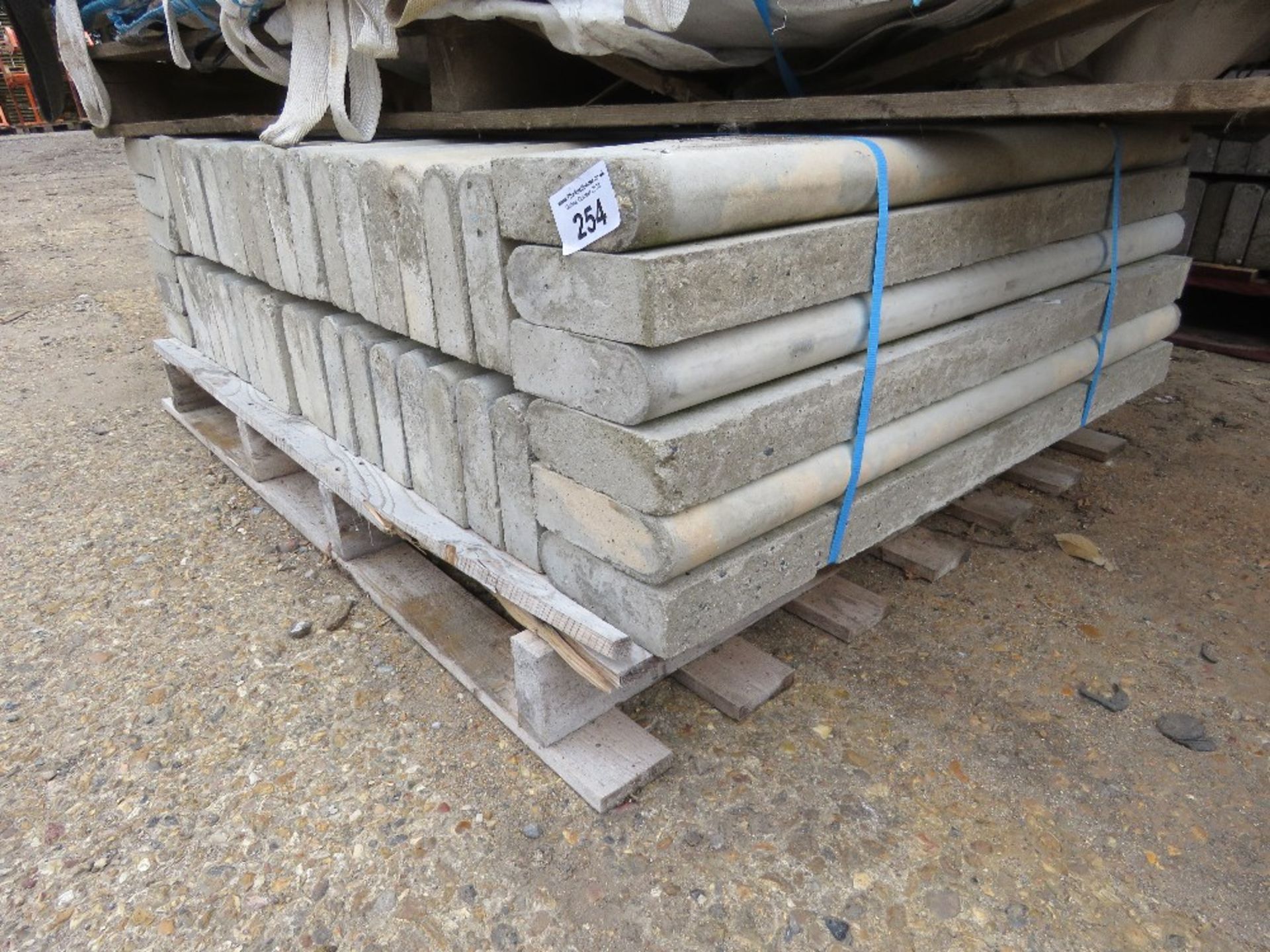 PALLET CONTAINING 45NO BULL NOSE CONCRETE EDGING KERBS. 2" X 6" X 36" APPROX.