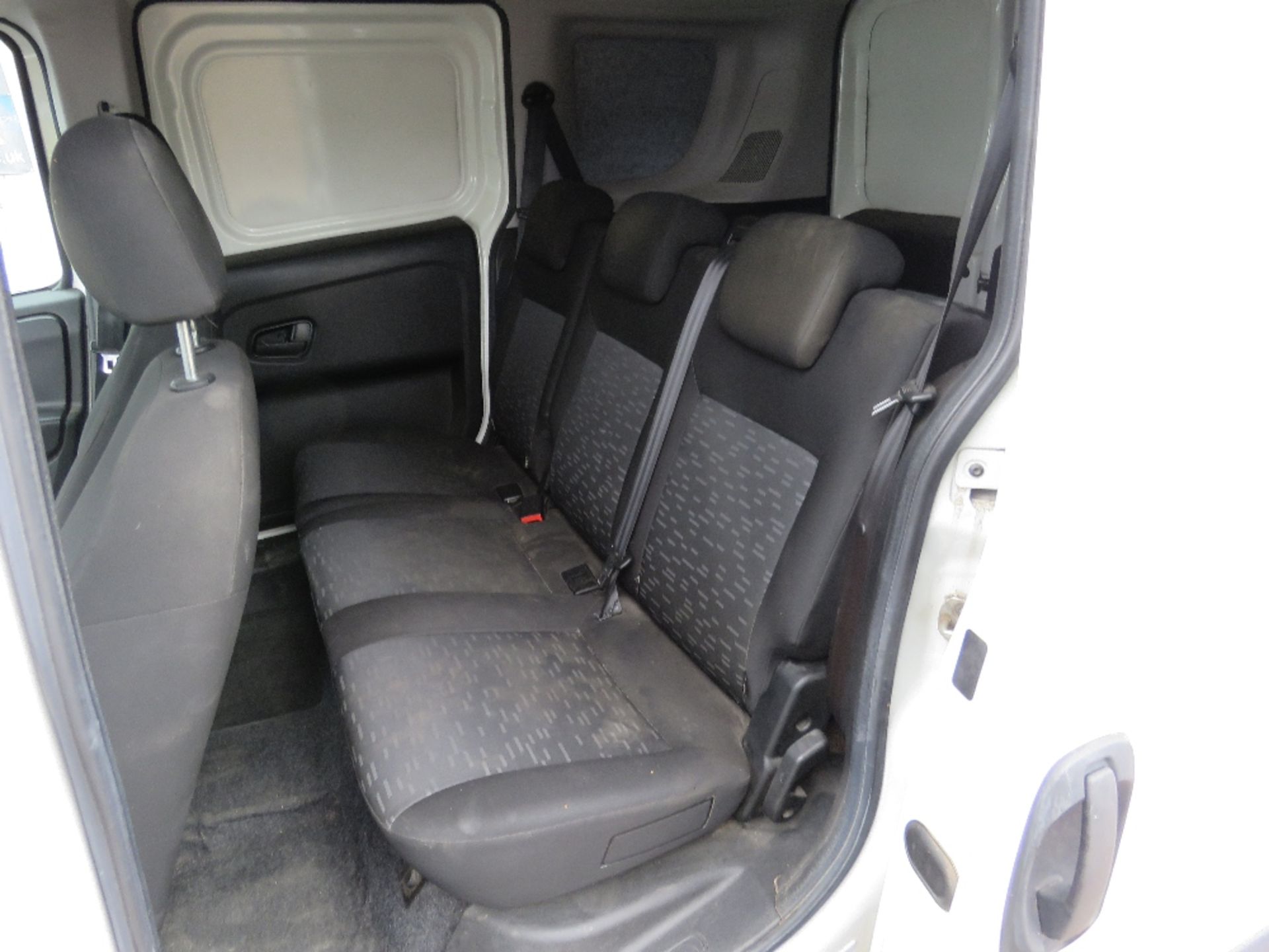 VAUXHALL COMBO L1H1-CDTI FIVE SEATER VAN REG: FL16 ONO. 98, 248 RECORDED MILES. 2 KEYS. WITH V5 (OWN - Image 9 of 21