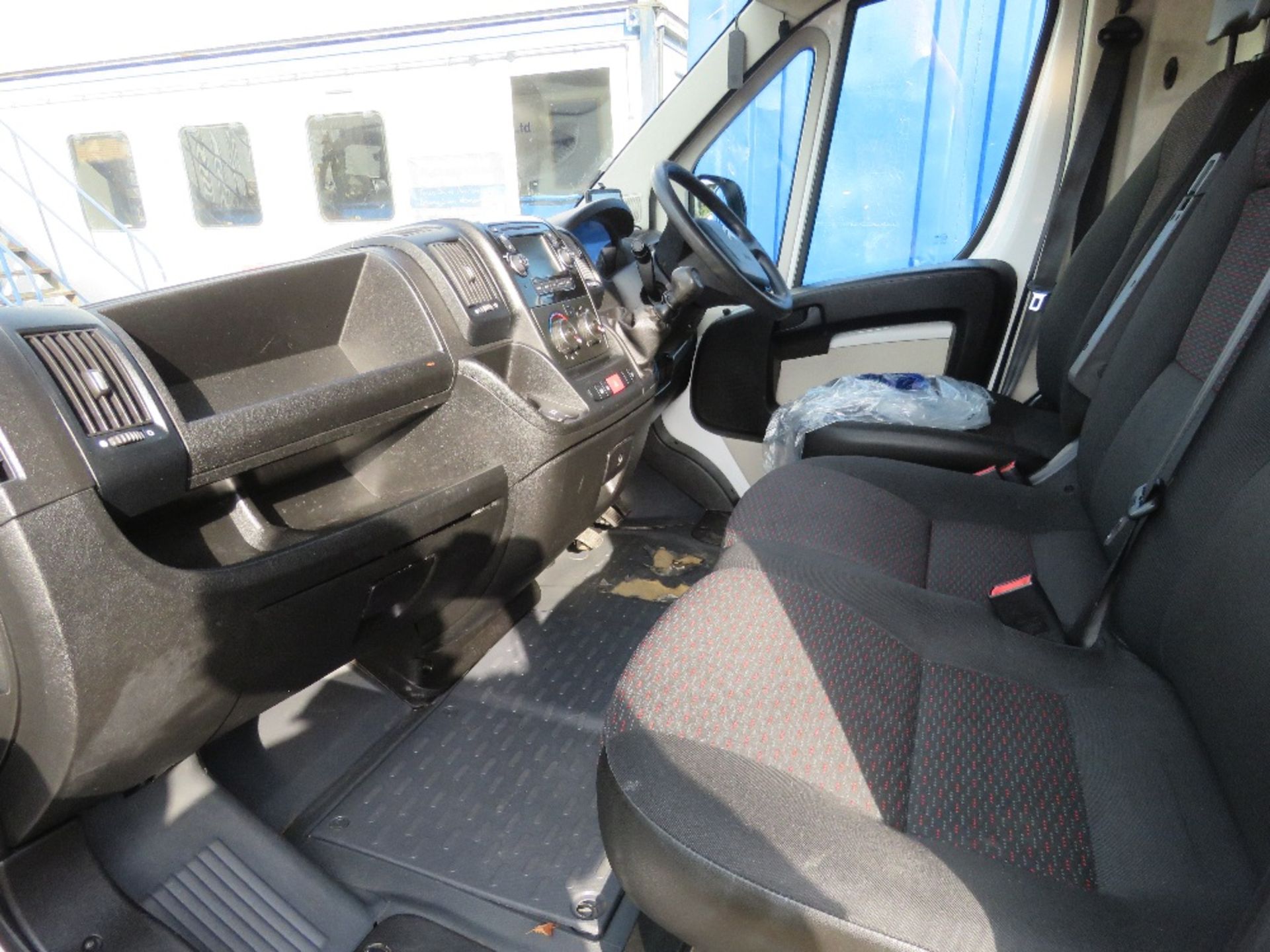 CITROEN RELAY L3 LWB PANEL VAN REG:MT65 XSE. WITH V5 AND MOT UNTIL FEBRUARY 2024. AIR CON. SOURCED F - Image 4 of 16