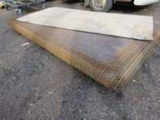 PACK OF APPROX 27 NO. DIAMOND MESH METAL PANNELS, 1.24M X 2.44M APPROX. THIS LOT IS SOLD UNDER T