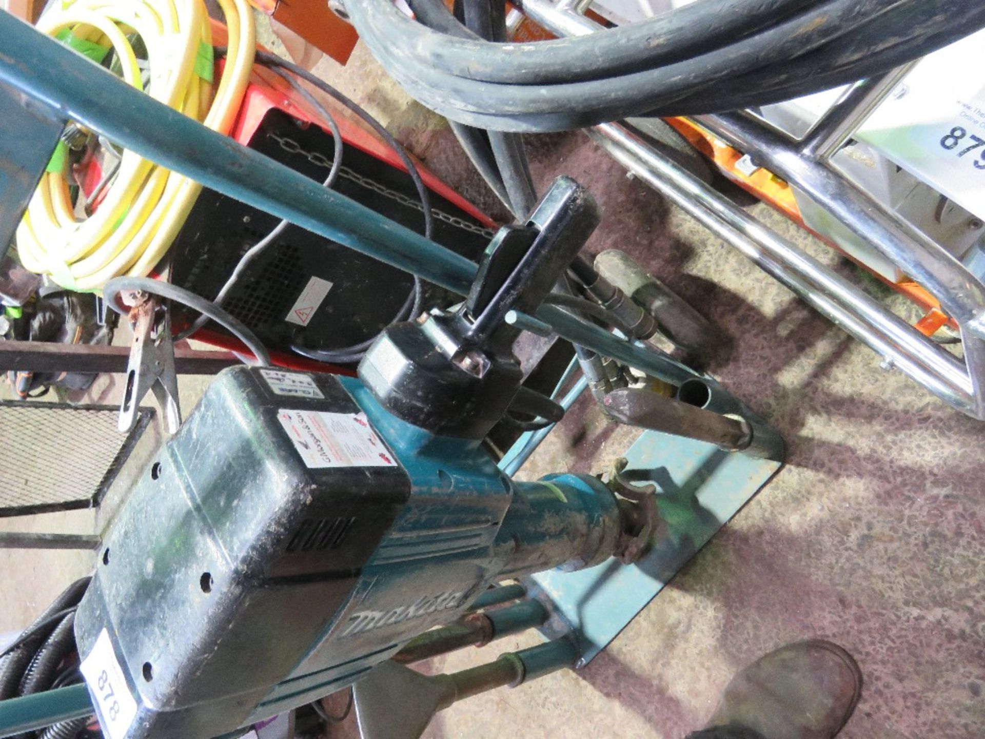 BOSCH 110V UPRIGHT BREAKER ON TROLLEY WITH POINTS - Image 3 of 3