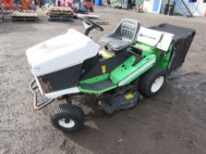 ETESIA PROFESSIONAL RIDE ON MOWER WITH HYDRAULIC LIFTING REAR COLLECTOR.