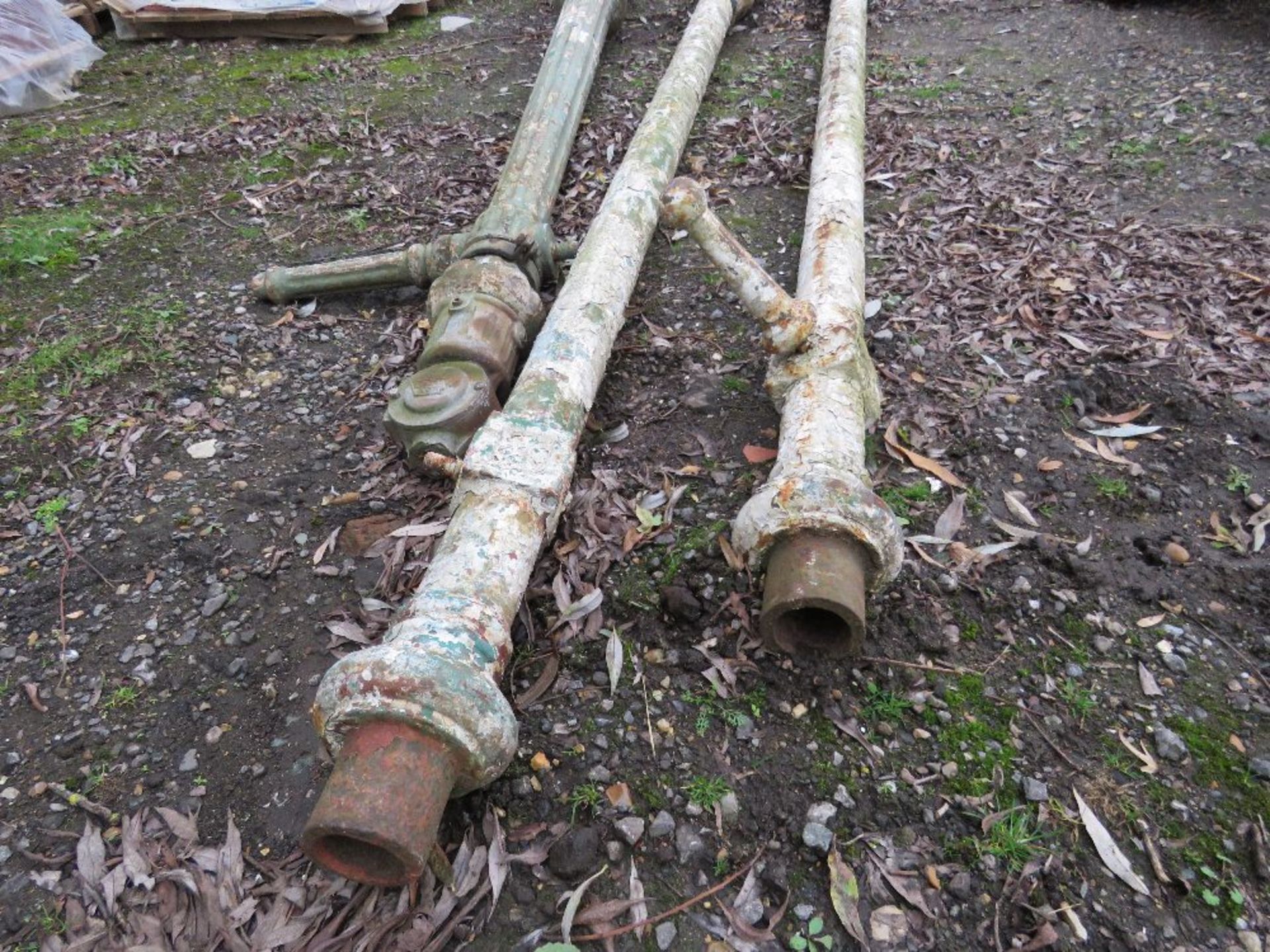 3X CAST IRON LAMP POSTS. 12FT LENGTH APPROX - Image 3 of 7