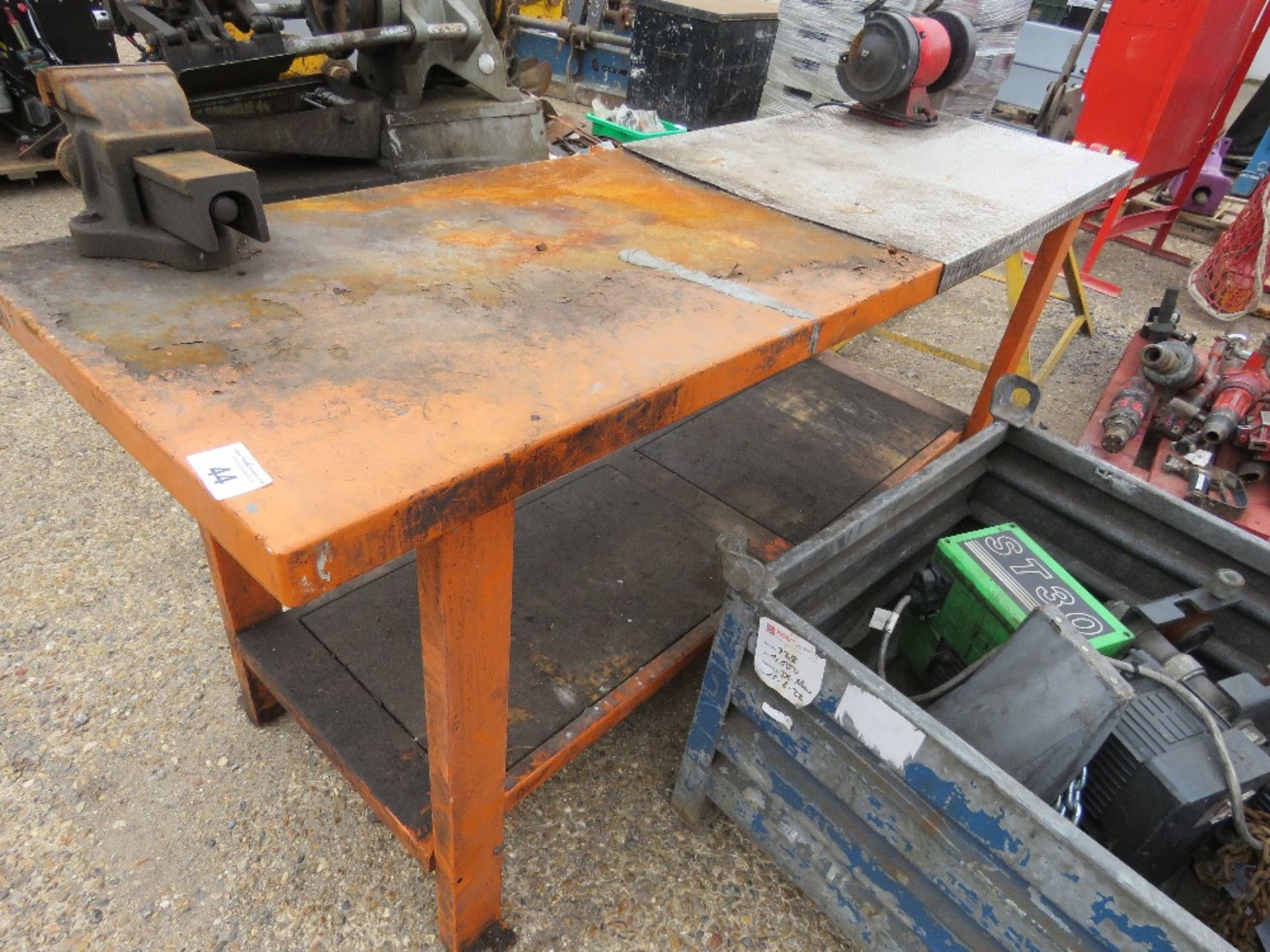 BETA METAL WORK BENCH WITH GRINDER AND VICE. 6FT LENGTH APPROX. - Image 3 of 6