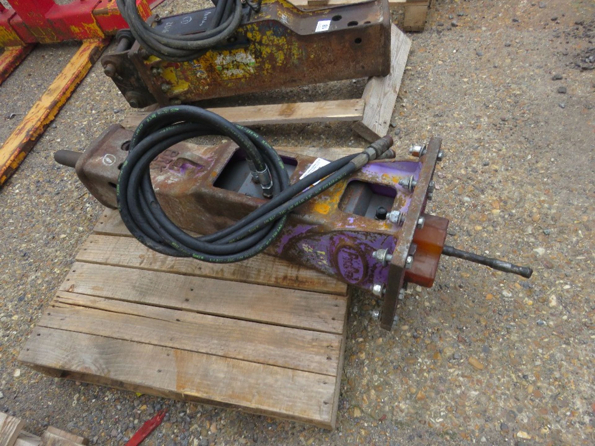 PRODEM PRB010 EXCVATOR MOUNTED HYDRAULIC BREAKER. NO HEADSTOCK. SUITABLE FOR 3 TONNE MACHINE APPROX. - Image 2 of 3