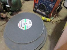 QUANTITY OF METAL CUTTING DISCS 356X4 SUITABLE FOR RAIL CUTTING. SOURCED FROM SITE CLOSURE/CLEARANCE