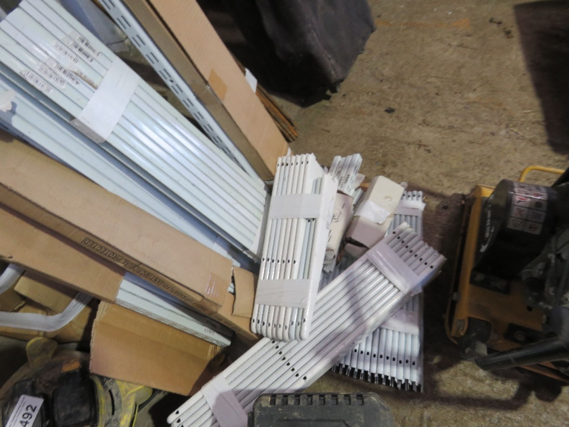 LARGE QUANTITY OF MODULAR SHELVING PARTS. DIRECT FROM LOCAL LANDSCAPE COMPANY WHO ARE CLOSING A DEPO - Image 3 of 6